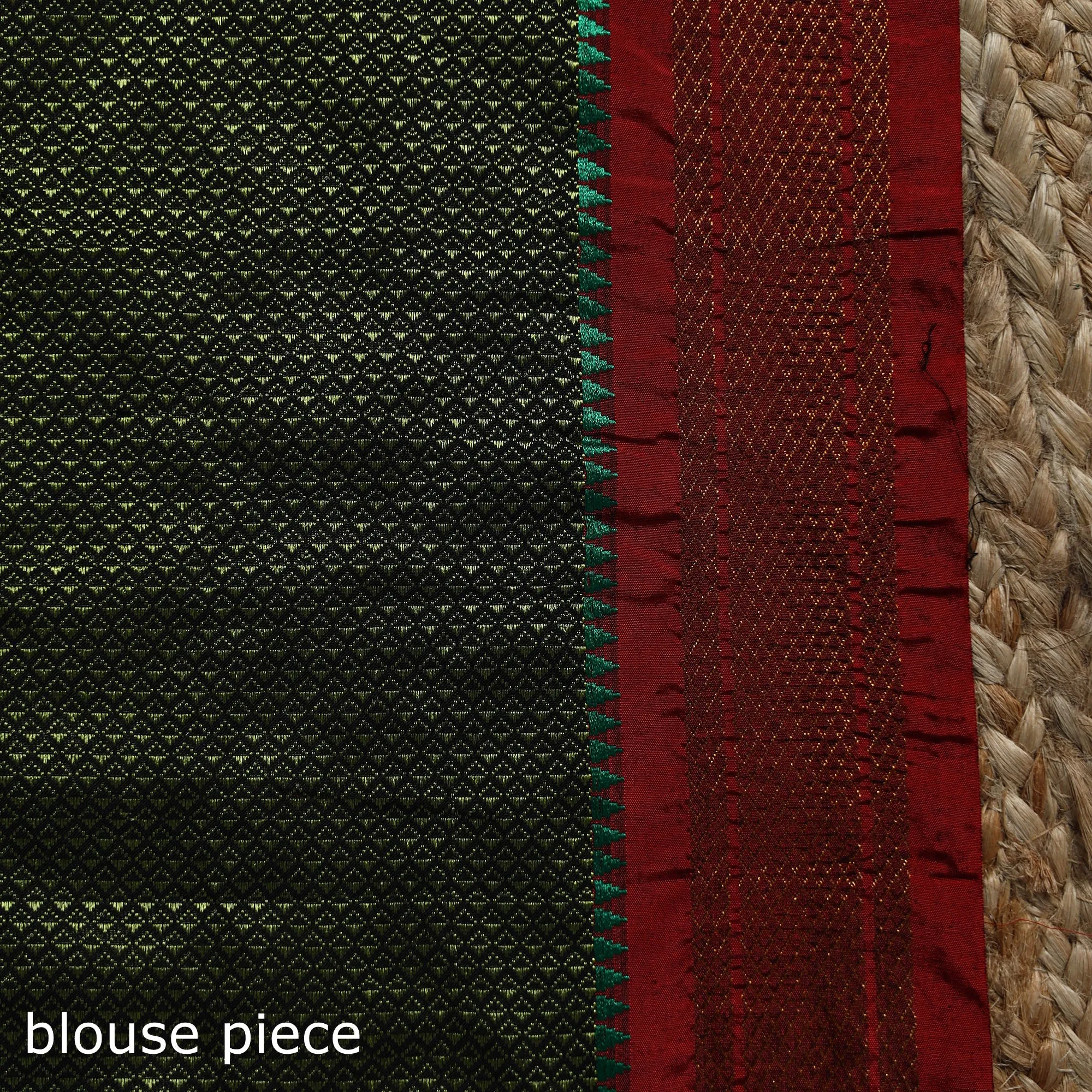 Red - Silk Cotton Khun Saree with Ilkal Pallu Chikki Paras Border 43 sold by Itokri product image thumbnail 5