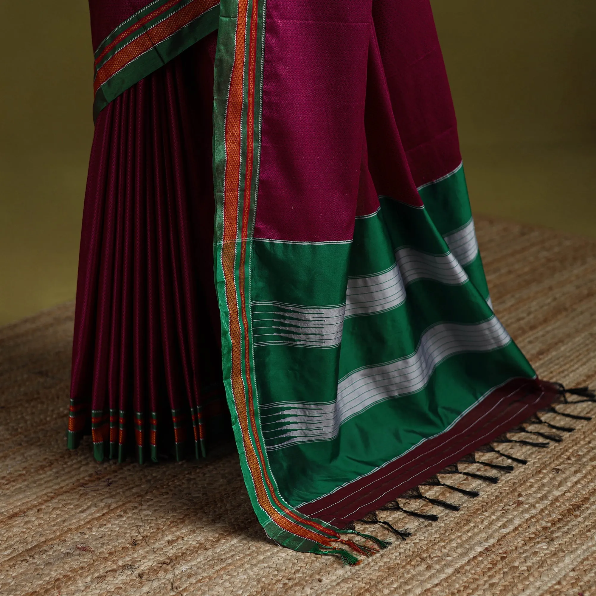 Pink - Silk Cotton Khun Saree with Ilkal Pallu Chikki Paras Border 39 sold by Itokri product image thumbnail 4