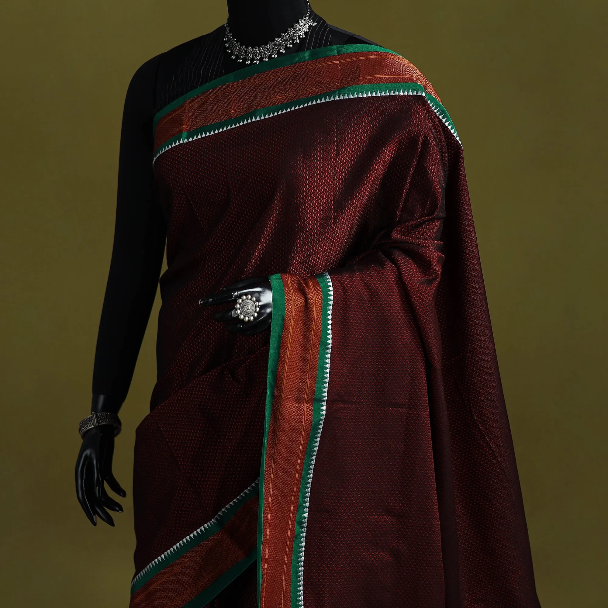 Silk Cotton Khun Saree with Ilkal Pallu Chikki Paras Border 37 sold by Itokri product image thumbnail 2