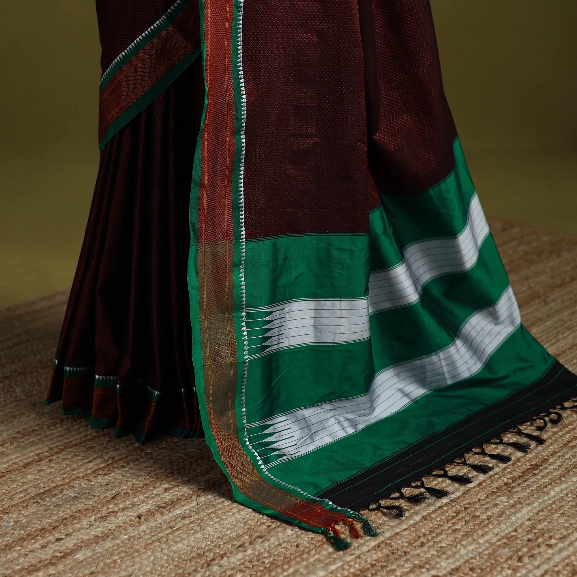 Silk Cotton Khun Saree with Ilkal Pallu Chikki Paras Border 37 sold by Itokri product image thumbnail 4