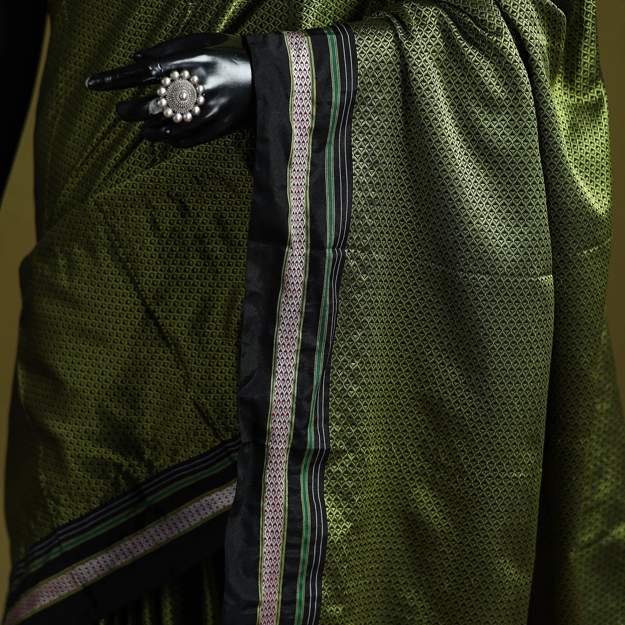 Silk Cotton Khun Saree with Ilkal Pallu Chikki Paras Border 35 sold by Itokri product image thumbnail 3