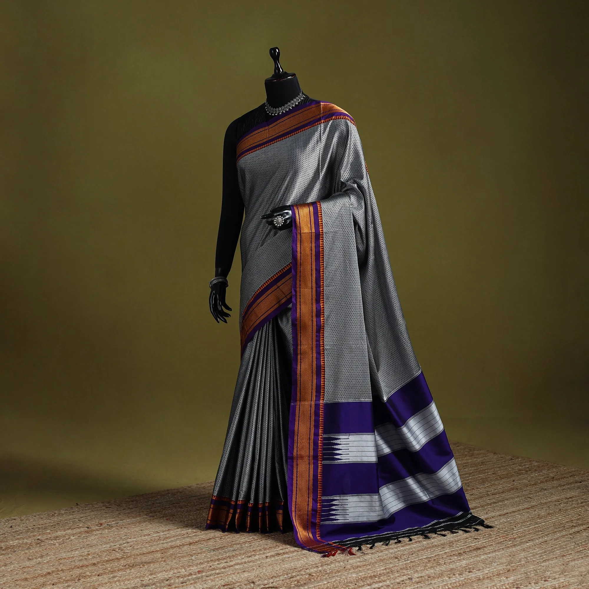 Grey - Silk Cotton Khun Saree with Ilkal Pallu Chikki Paras Border 25 sold by Itokri