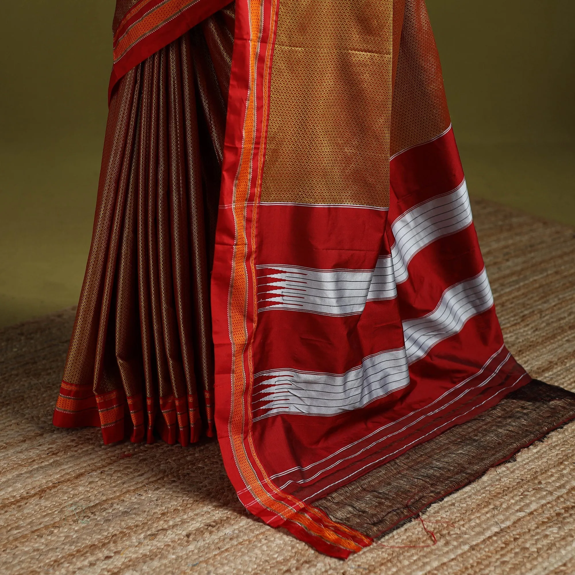 Orange - Silk Cotton Khun Saree with Ilkal Pallu Chikki Paras Border 22 sold by Itokri product image thumbnail 4