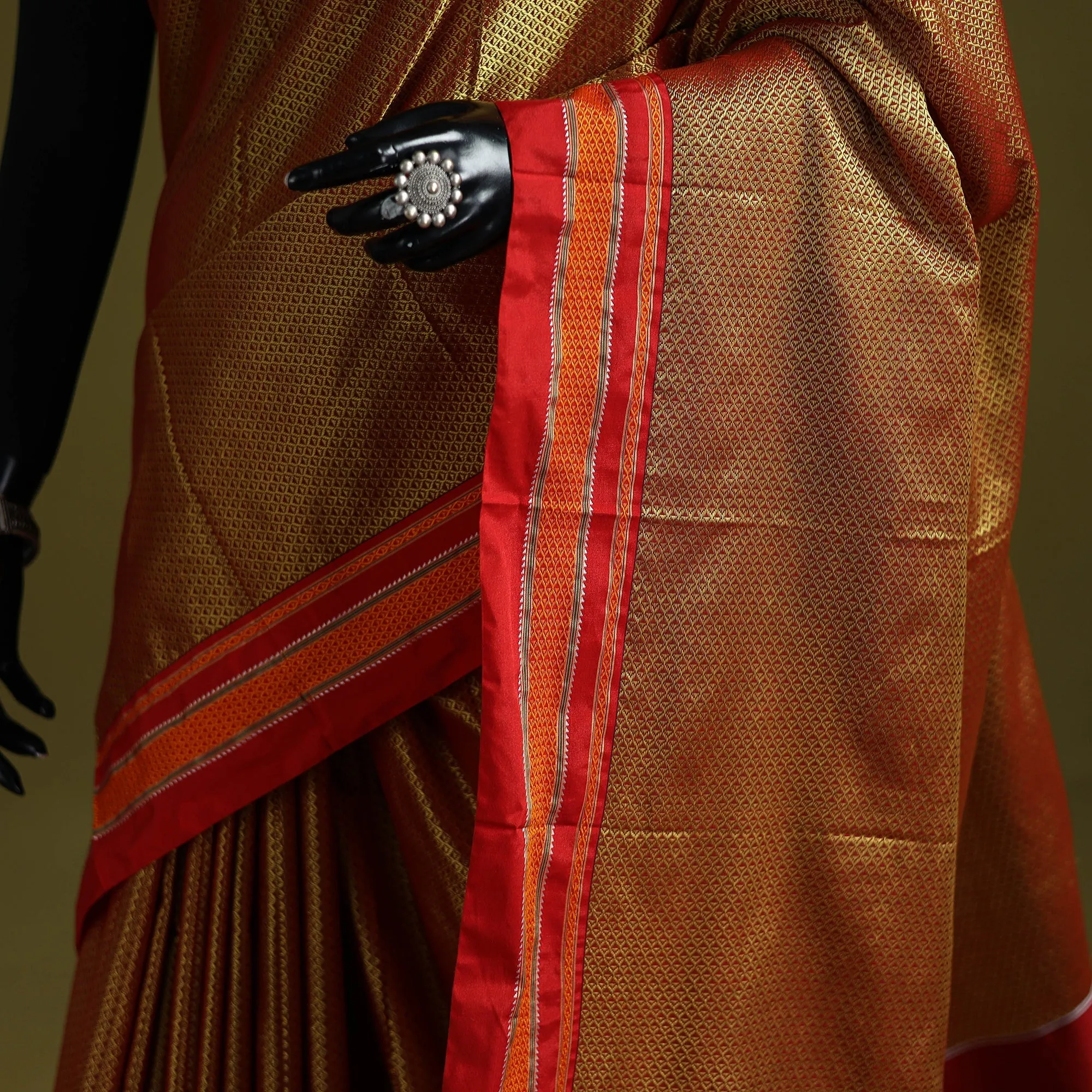 Orange - Silk Cotton Khun Saree with Ilkal Pallu Chikki Paras Border 22 sold by Itokri product image thumbnail 3