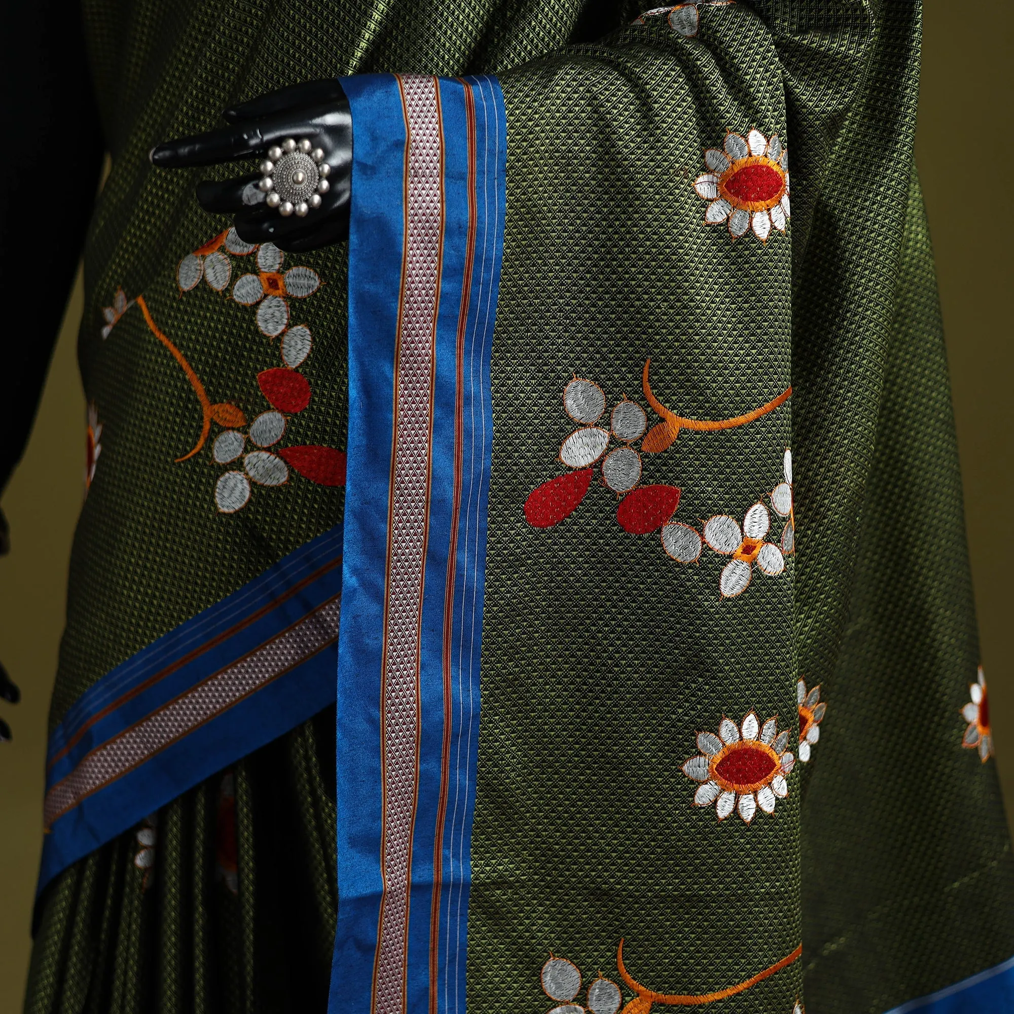 Green - Nath Work Silk Cotton Khun Saree 17 sold by Itokri product image thumbnail 3