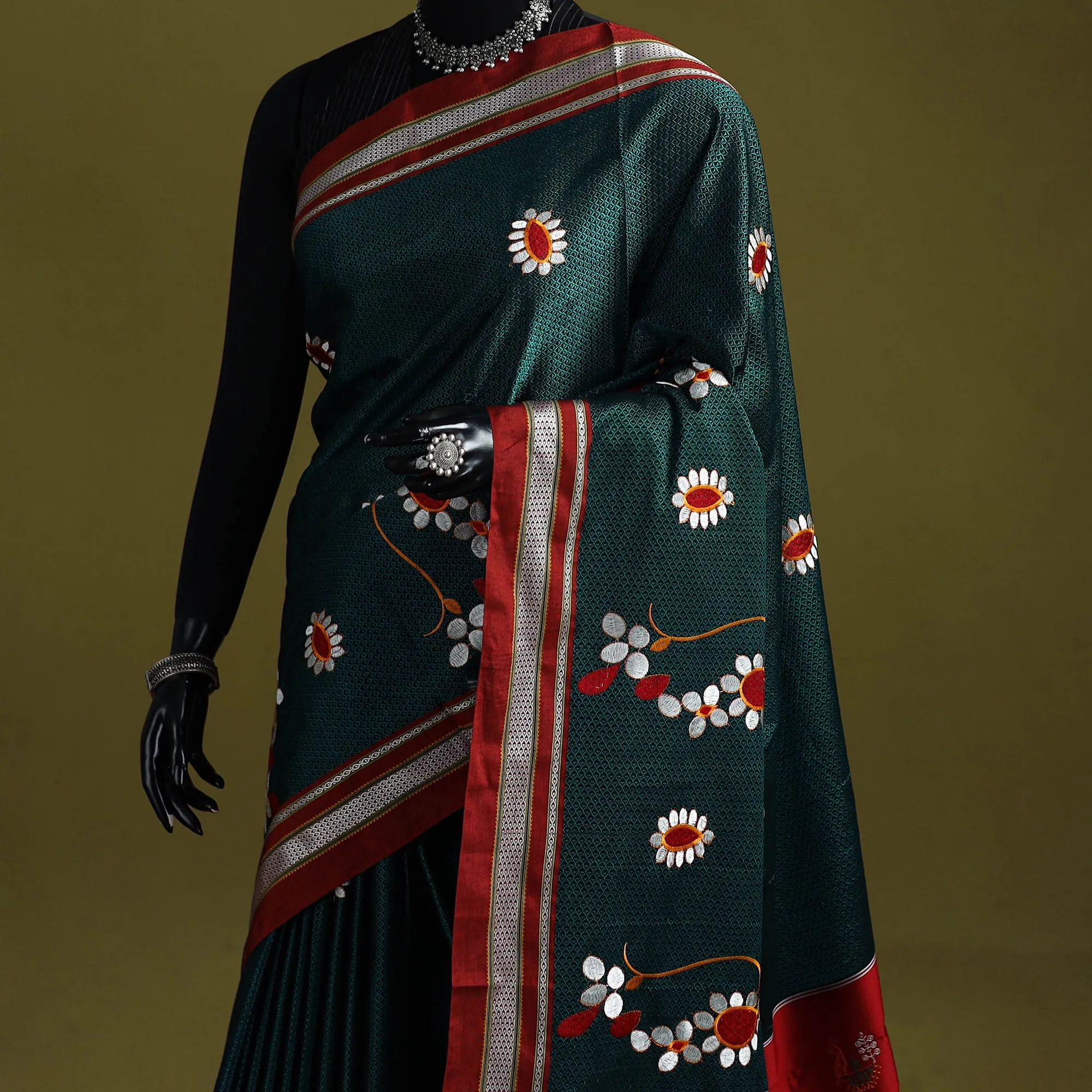 Green - Nath Work Silk Cotton Khun Saree 02 sold by Itokri product image thumbnail 2