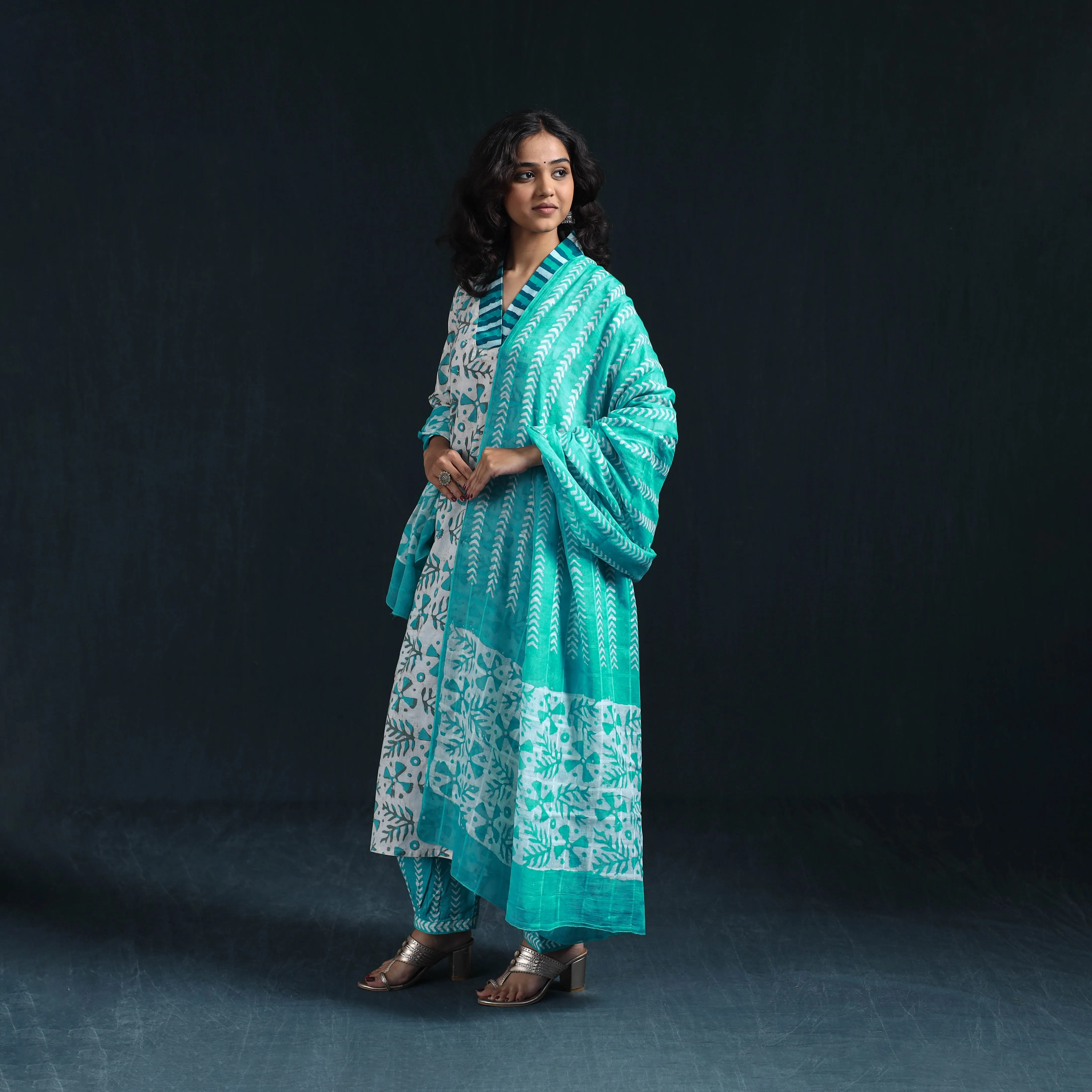 Green - Hand Block Batik Print Cotton Suit Set with Dupatta for women 08 sold by Itokri product image thumbnail 2