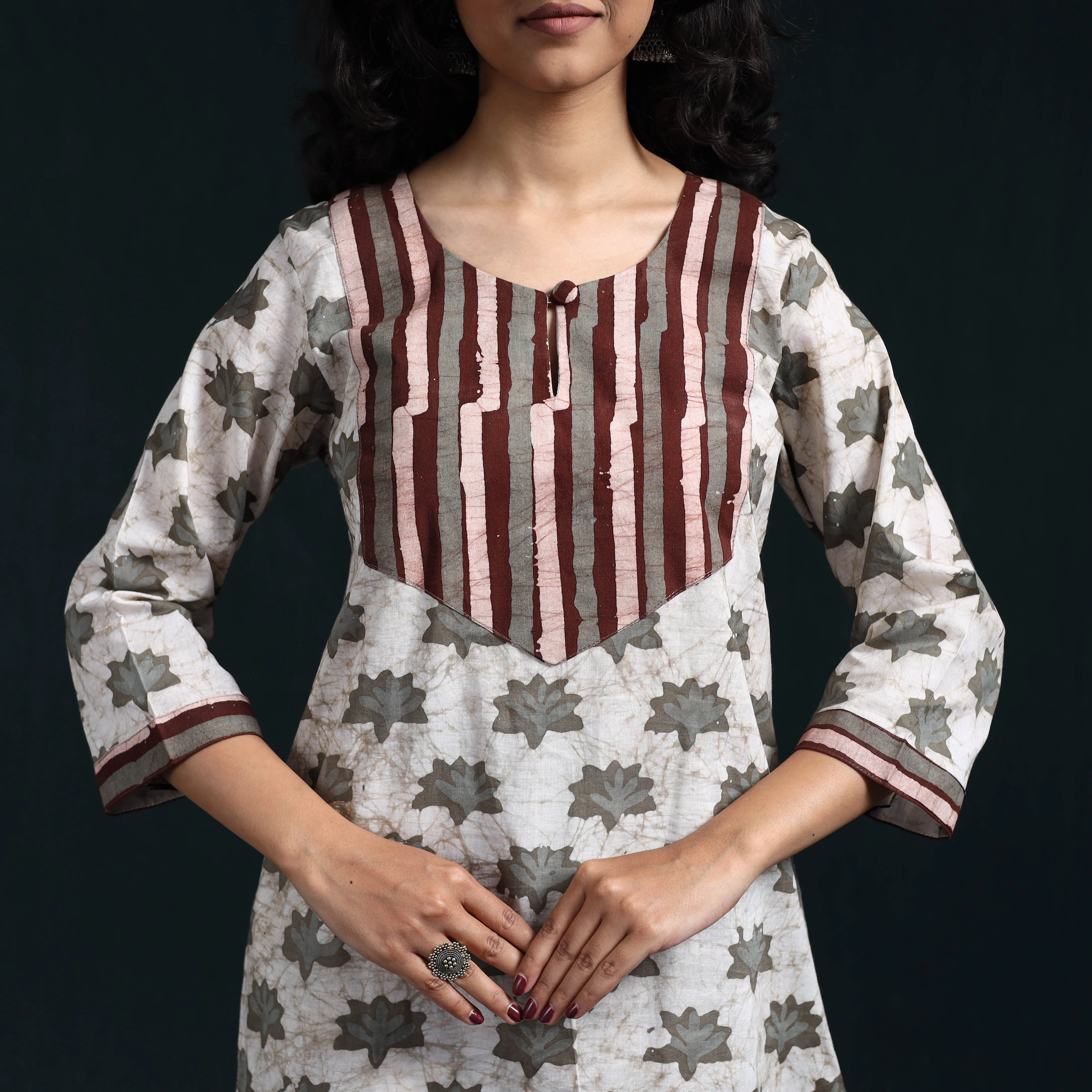 Grey - Hand Block Batik Print Cotton Suit Set with Dupatta for women 07 sold by Itokri product image thumbnail 3