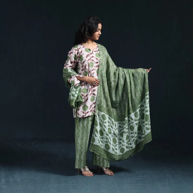 Green - Hand Block Batik Print Cotton Suit Set with Dupatta for women 06 made by Itokri