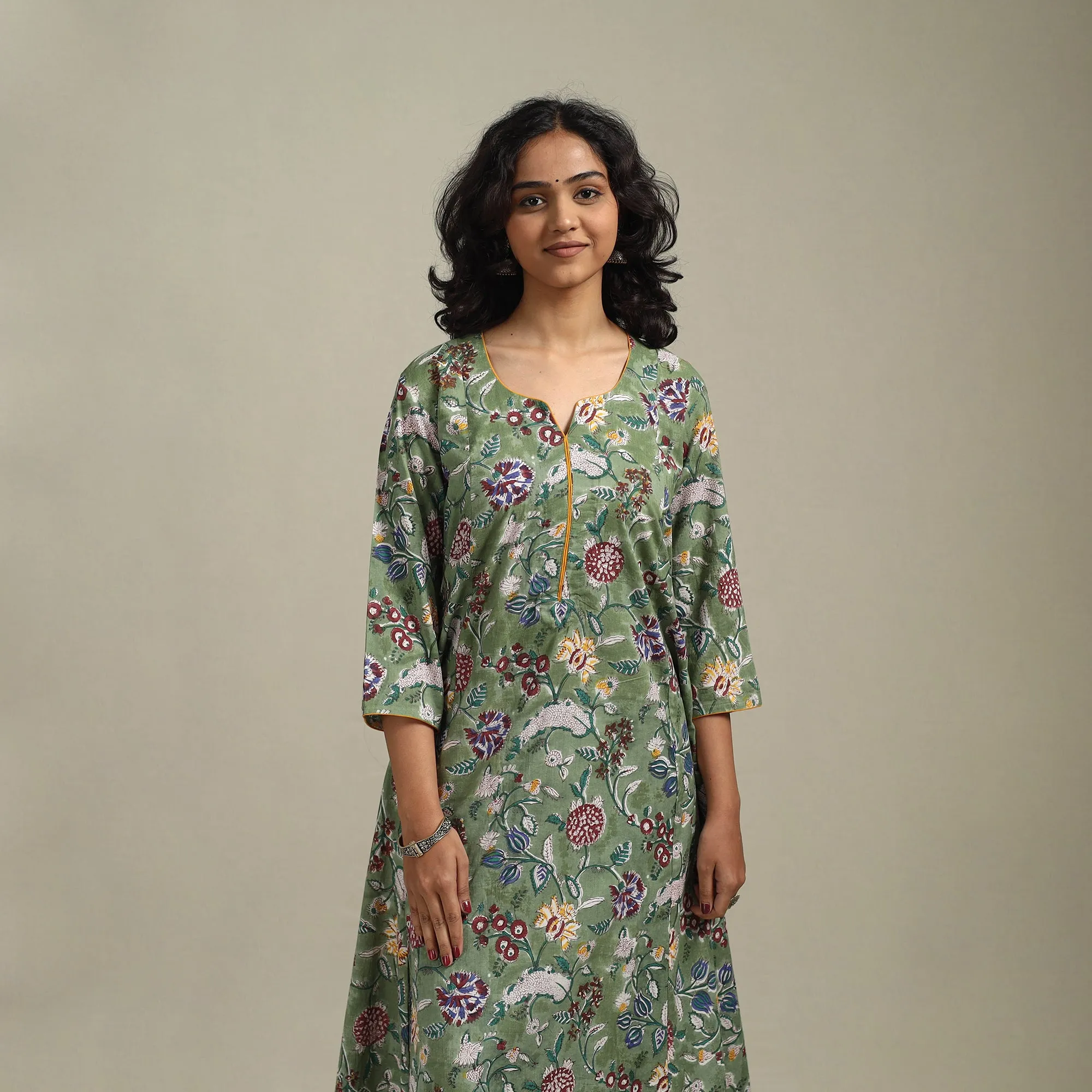 Green - Block Print Cotton A-Line Sanganeri Kurta 24 sold by Itokri product image thumbnail 2
