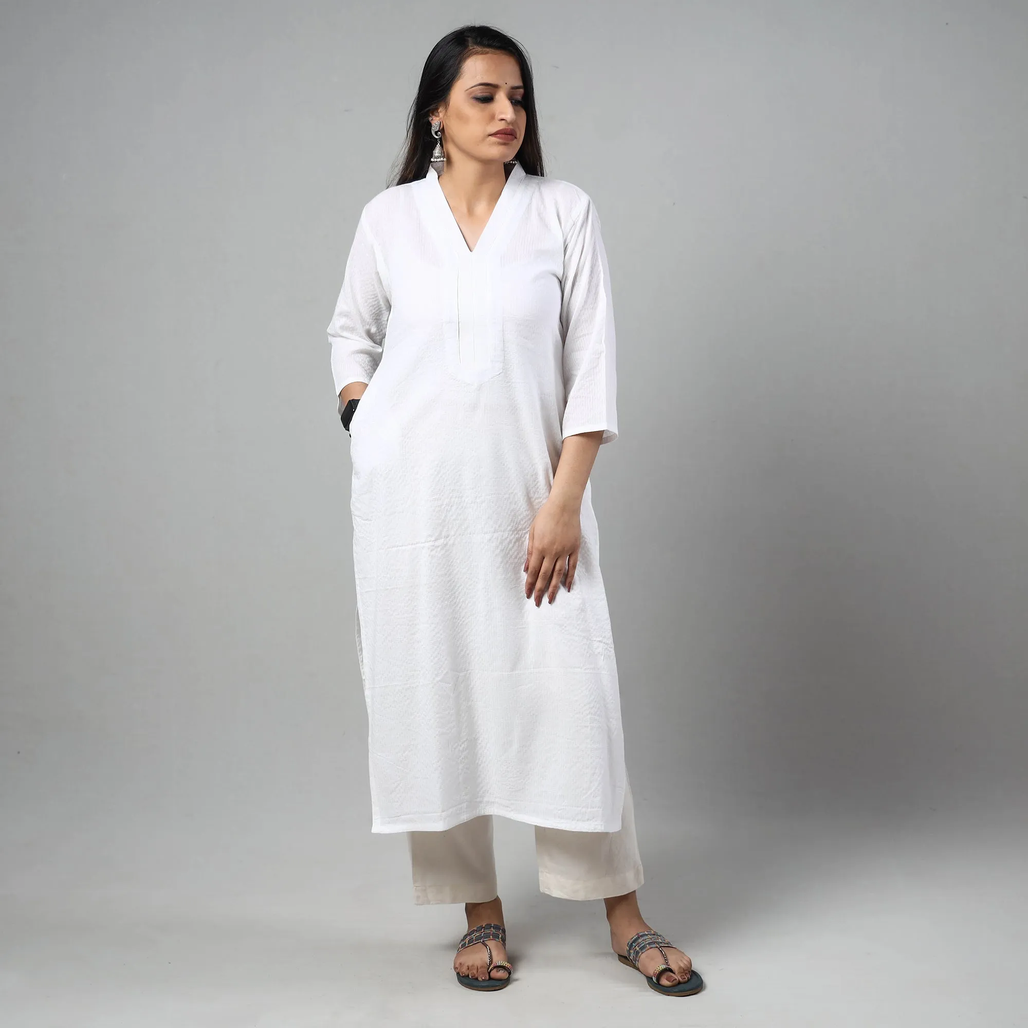 White - Running Stitch Cotton Long Straight Kurta sold by Itokri product image thumbnail 3