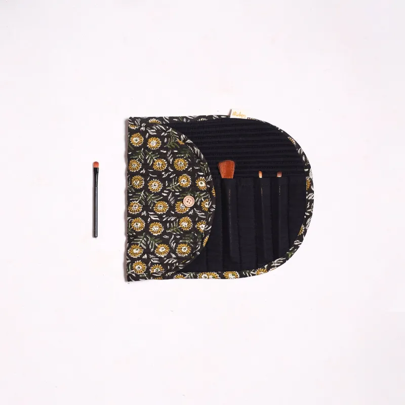 Black - Handmade Multipurpose Segmented Make-up Brush Wrap Pouch/Case 07 made by Itokri