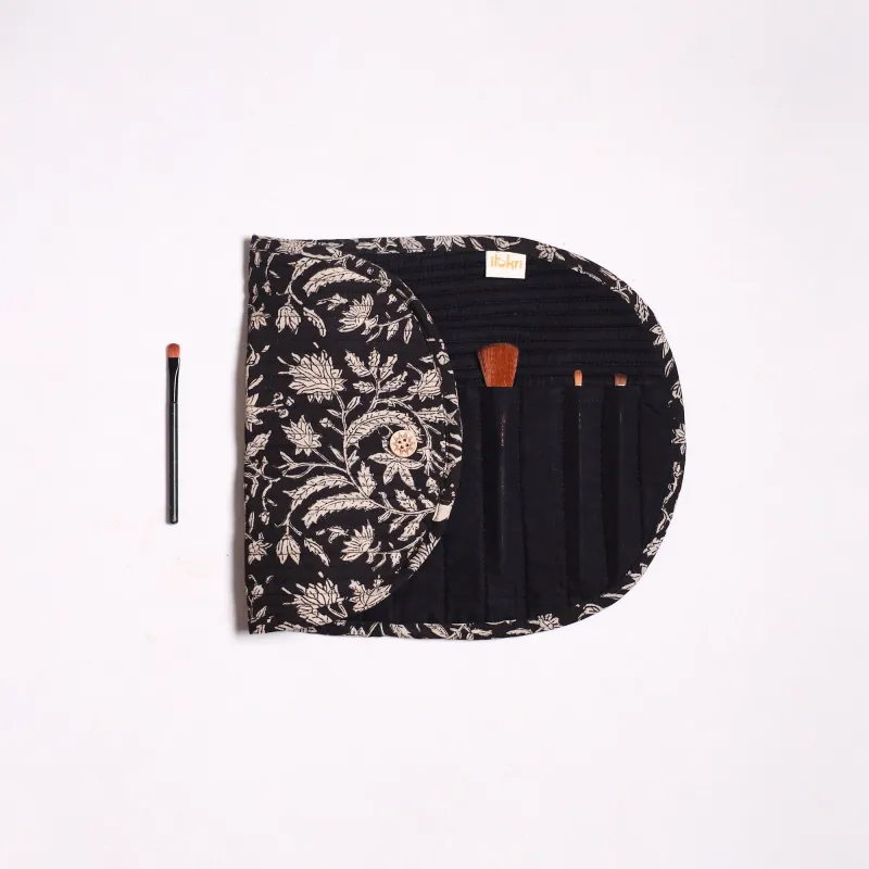 Black - Handmade Multipurpose Segmented Make-up Brush Wrap Pouch/Case 01 made by Itokri