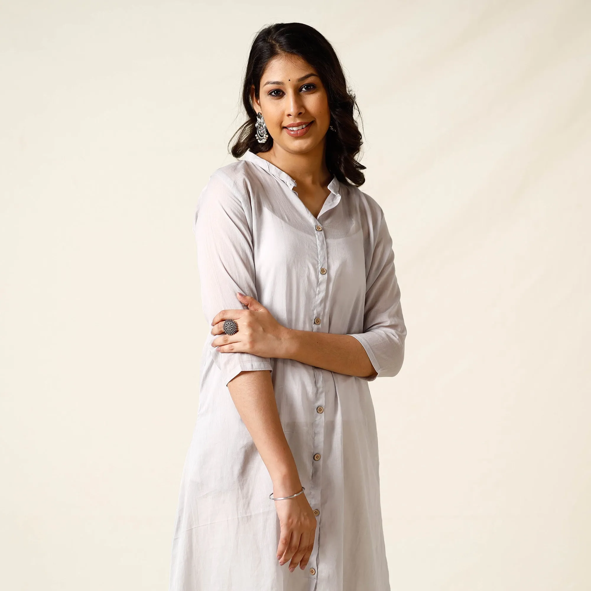 Light Grey - Mulmalai Cotton Plain Dyed A-Line Long Kurta sold by Itokri product image thumbnail 3