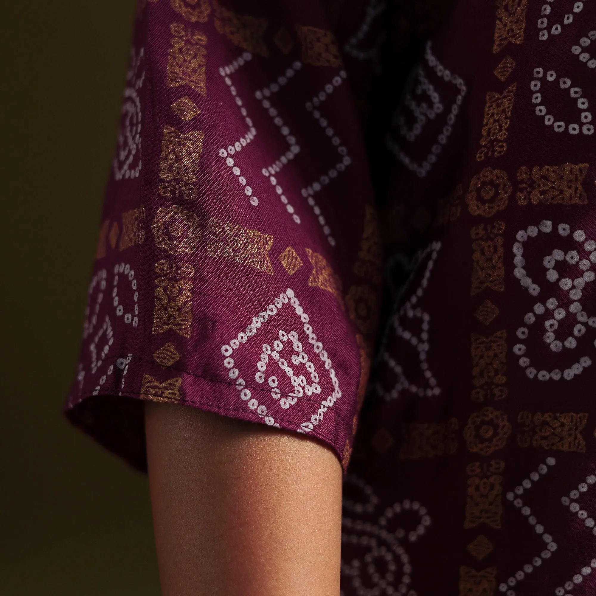 Purple - Silk Bandhani Kurta Set with Lagdi Patta (Set of 2) 01 sold by Itokri product image thumbnail 5