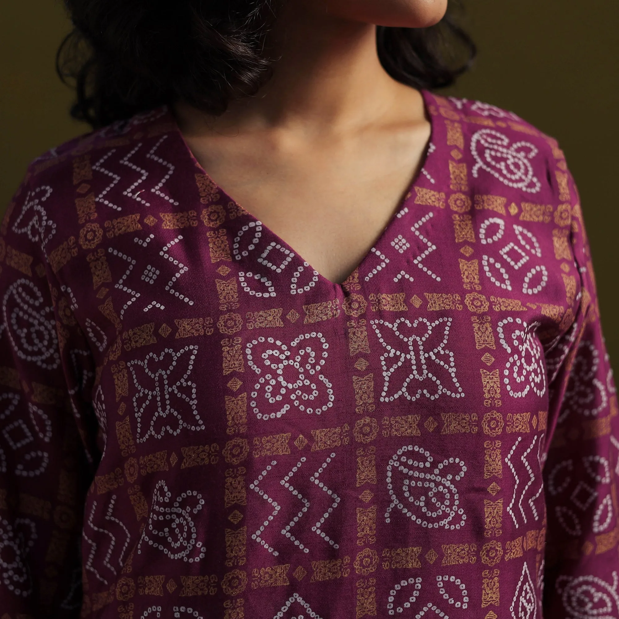 Purple - Silk Bandhani Kurta Set with Lagdi Patta (Set of 2) 01 sold by Itokri product image thumbnail 4