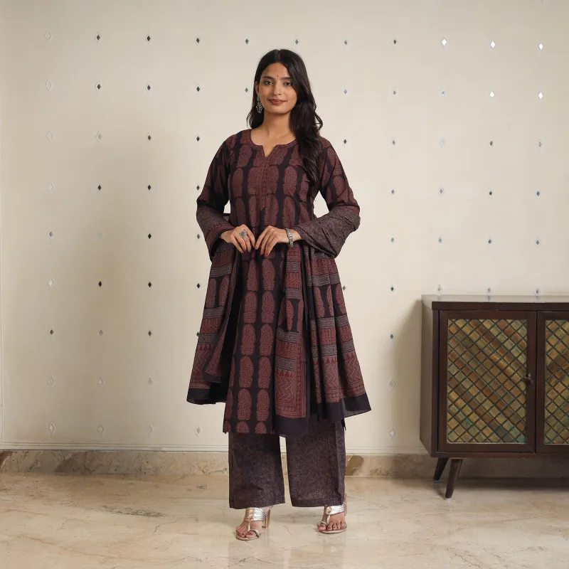 Brown - Bagh Print Cotton Suit Set (Set of 3) 05 sold by Itokri