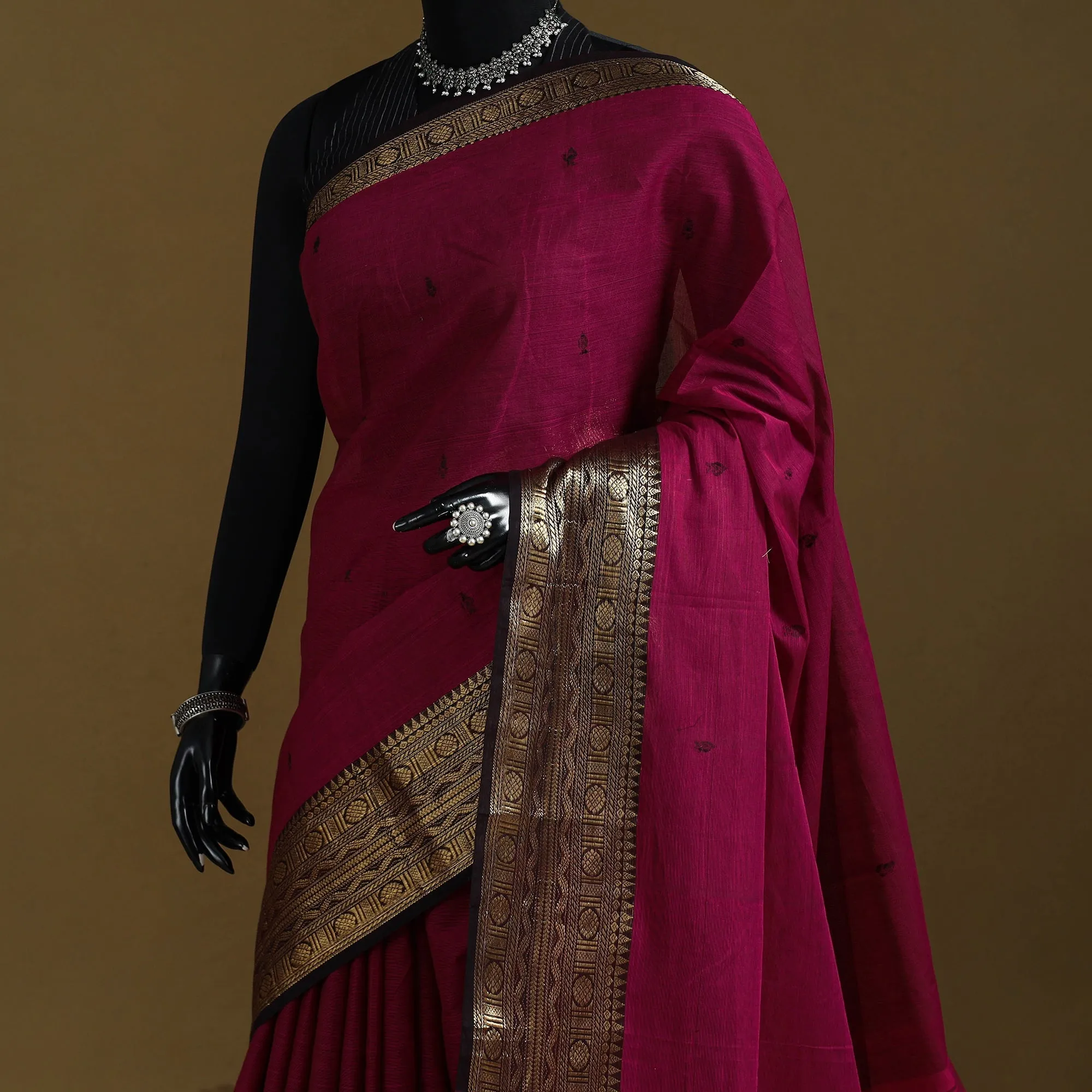 Pink - Thread Buti Cotton Kanchipuram Saree with Border 57 sold by Itokri product image thumbnail 2