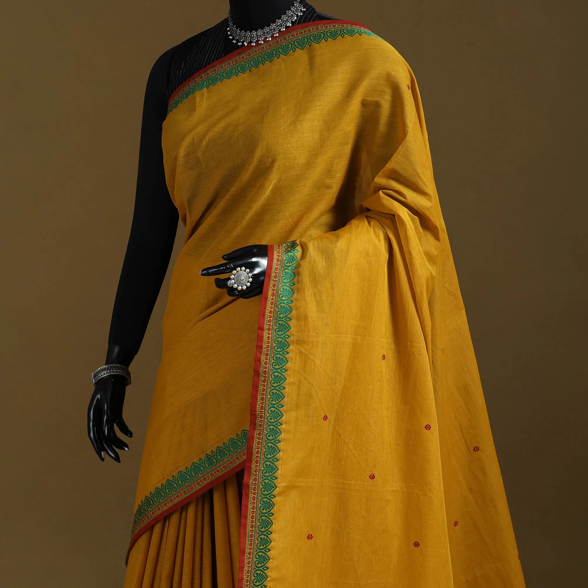 Thread Buti Cotton Kanchipuram Saree with Border 47 sold by Itokri product image thumbnail 2