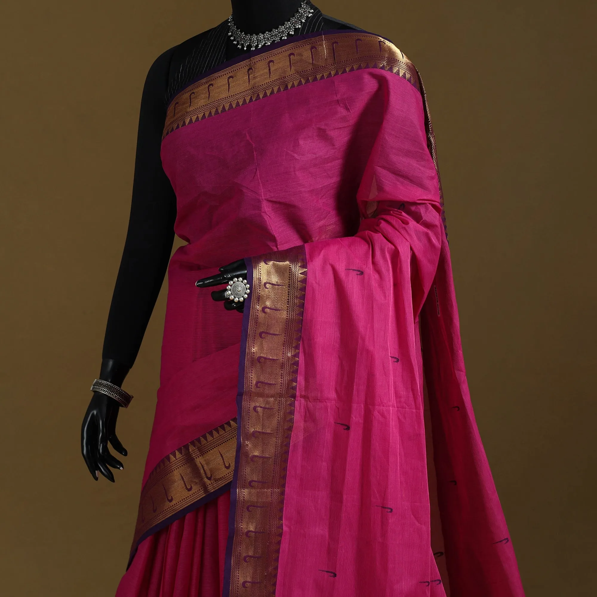 Pink - Thread Buti Cotton Kanchipuram Saree with Border 19 sold by Itokri product image thumbnail 2
