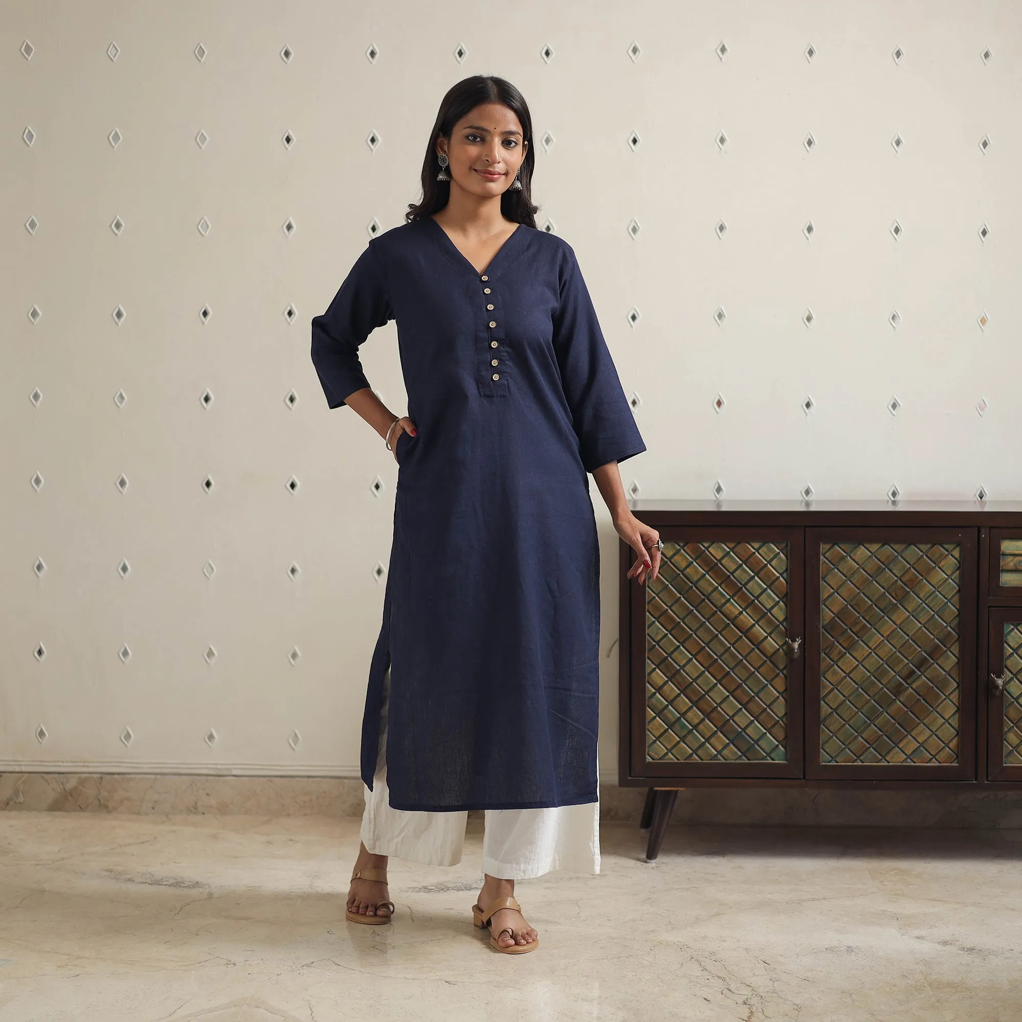 Mayra Navy Blue Flex Cotton Straight Plain Kurta sold by Itokri product image thumbnail 3
