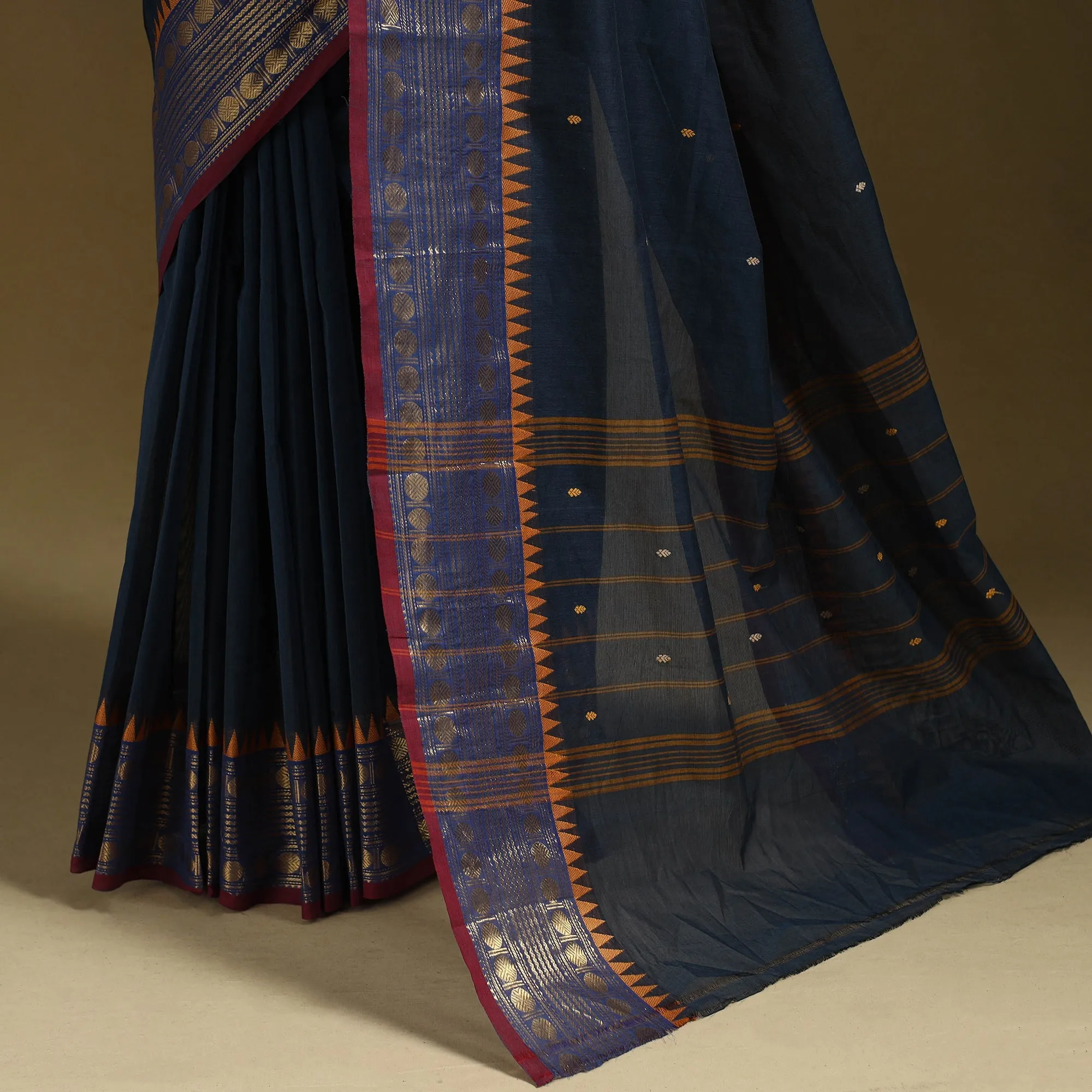 Black - Thread Buti Cotton Kanchipuram Saree with Border 07 sold by Itokri product image thumbnail 4