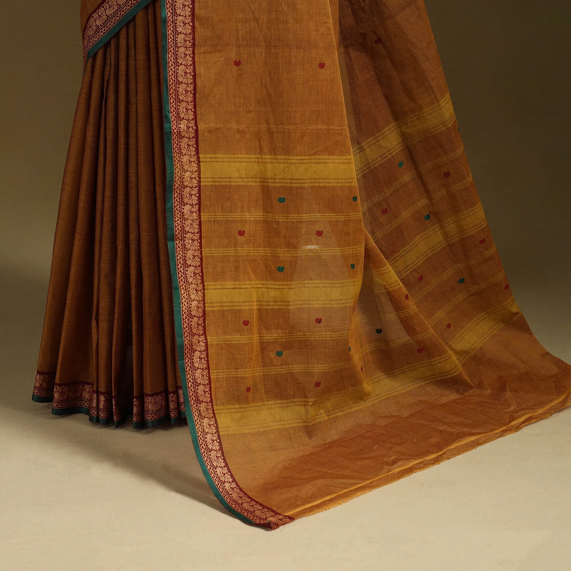 Brown - Thread Buti Cotton Kanchipuram Saree with Border 04 sold by Itokri product image thumbnail 4