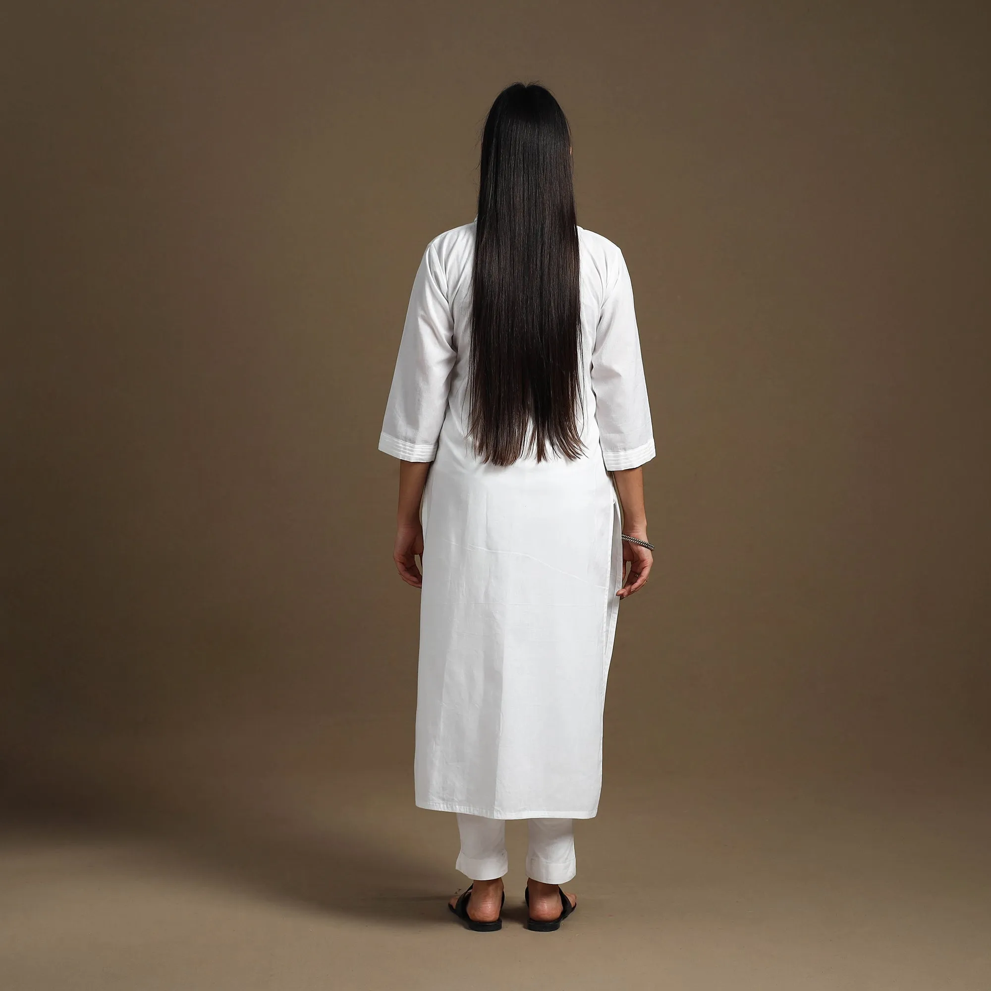 White - Straight Plain Cotton Kurta 02 sold by Itokri product image thumbnail 4