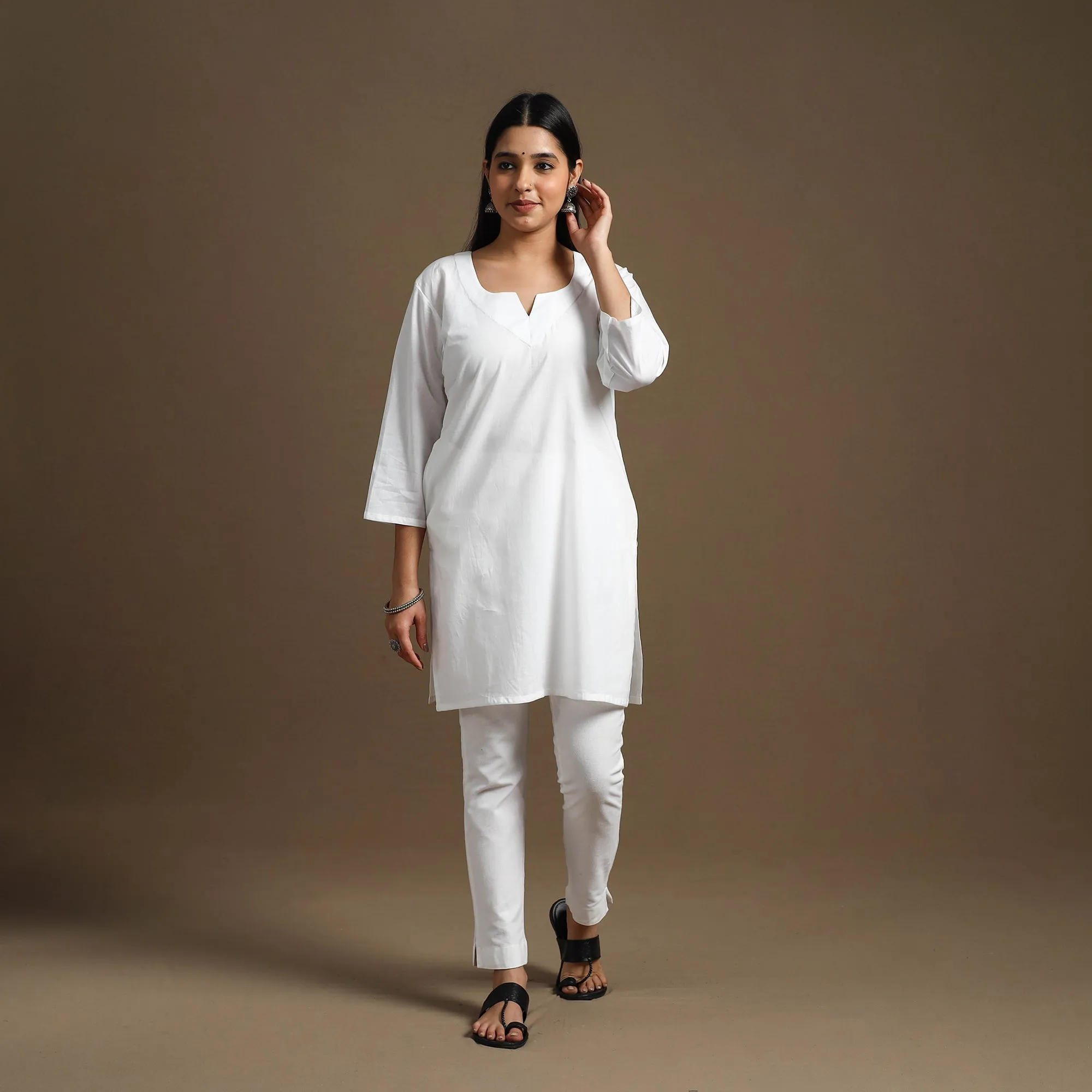 White - Straight Short Plain Cotton Kurta 01 sold by Itokri product image thumbnail 2