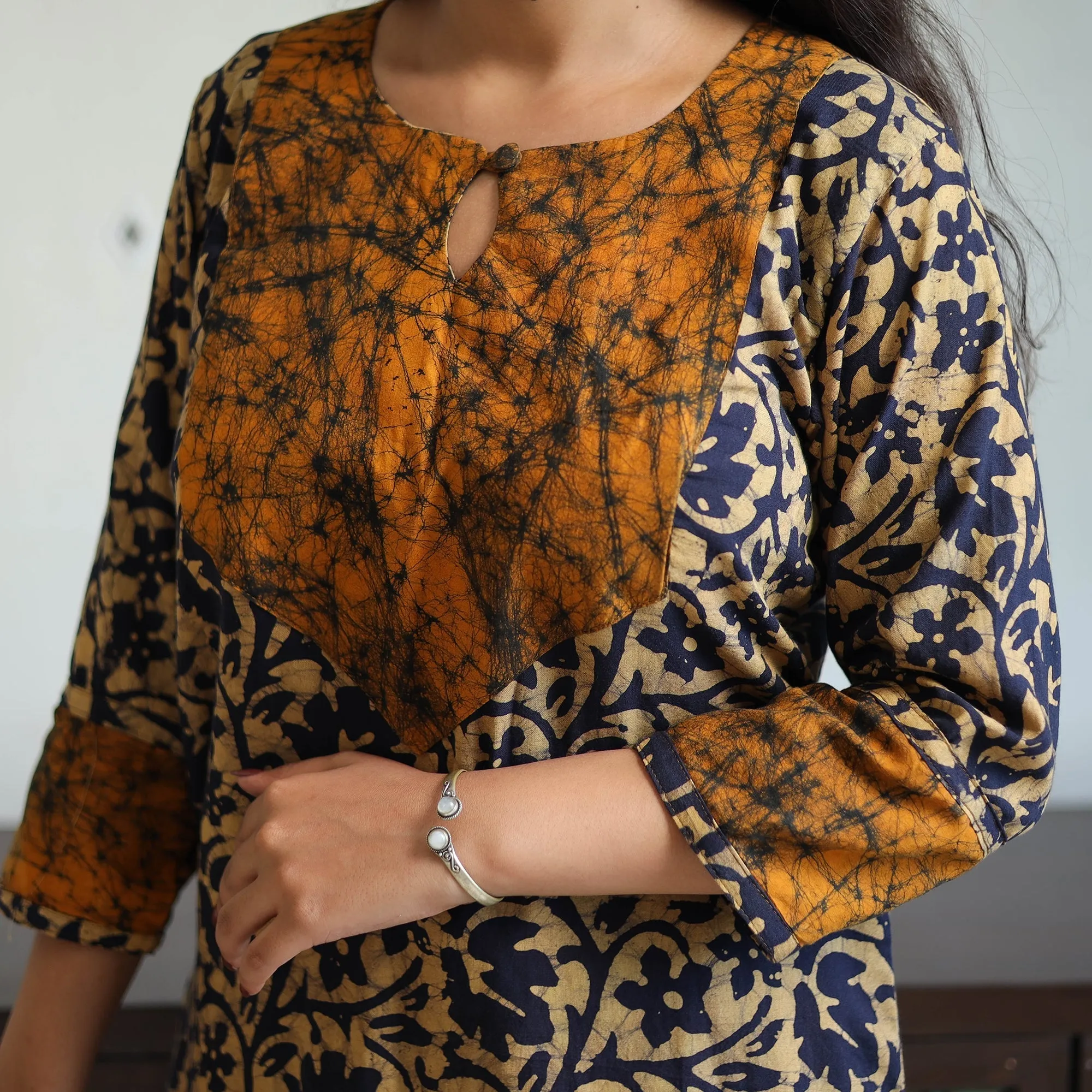 Blue - Batik Print Cotton Kurta with Palazzo & Dupatta Suit Set 07 sold by Itokri product image thumbnail 4