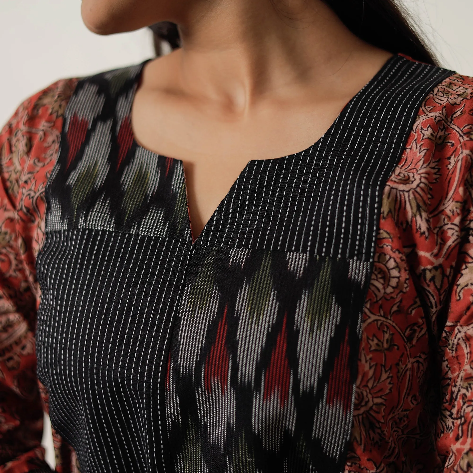 Red - Pedana Kalamkari Block Printed Cotton Straight Kurta with Patchwork 02 sold by Itokri product image thumbnail 4