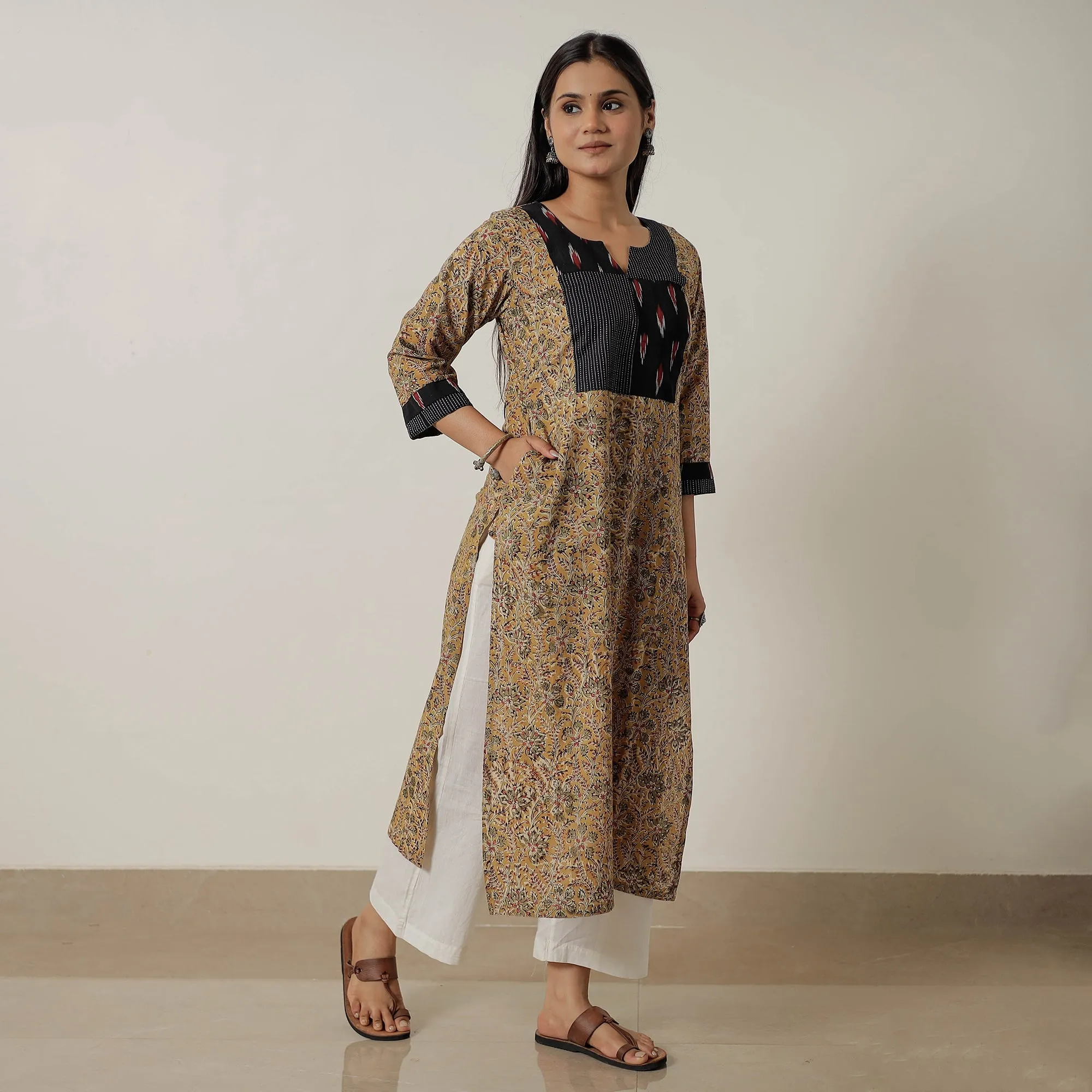 Yellow - Pedana Kalamkari Block Printed Cotton Straight Kurta 04 sold by Itokri product image thumbnail 2
