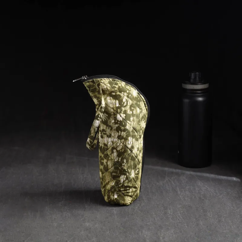 Green - Handmade 1L Water Bottle Cover 08 made by Itokri