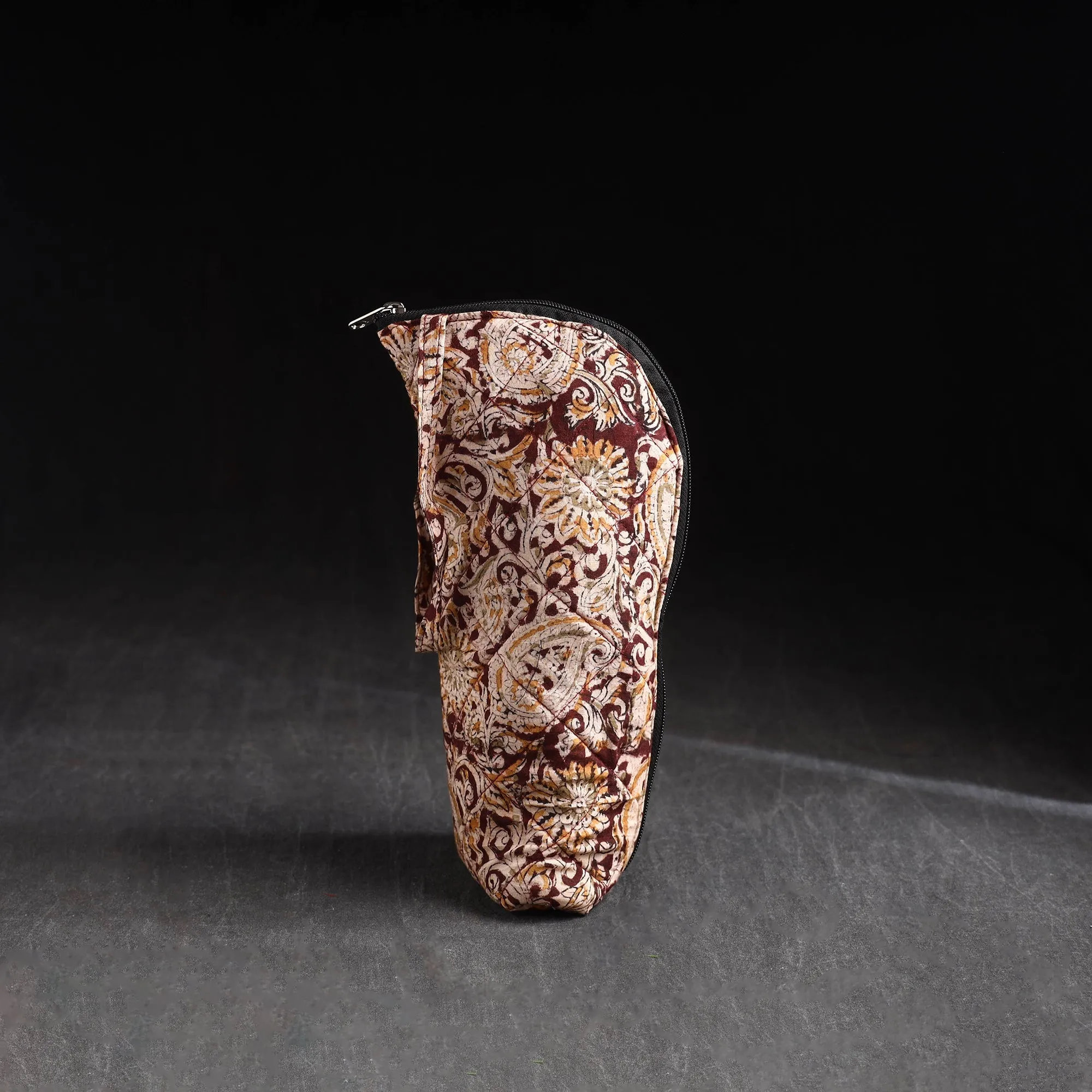 Maroon - Handmade 1L Water Bottle Cover 05 sold by Itokri product image thumbnail 2