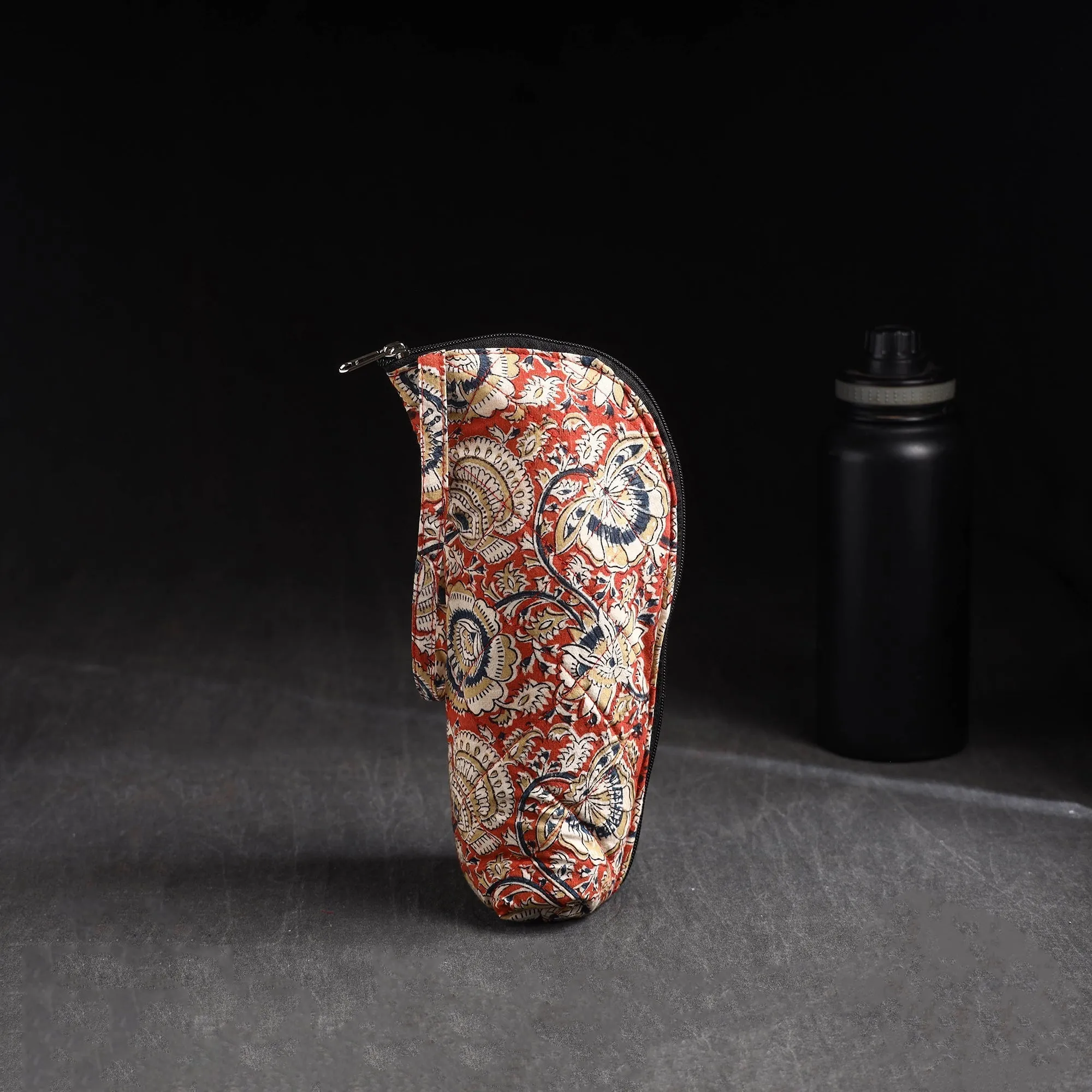 Red - Handmade 1L Water Bottle Cover 03 sold by Itokri