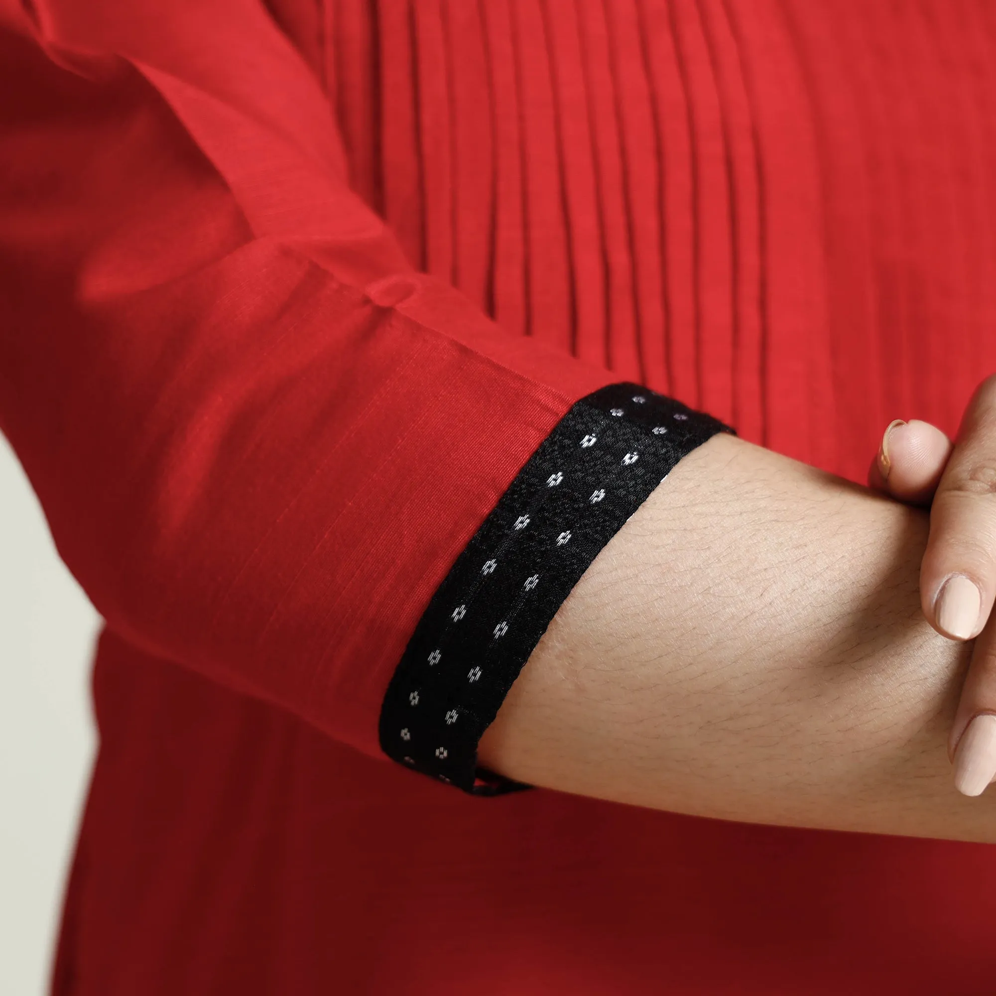 Red - Plain Silk Pintuck Long Straight Kurta sold by Itokri product image thumbnail 4