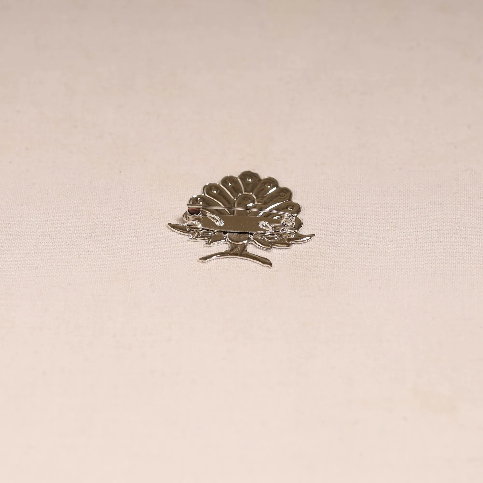 Red - Handcrafted Paka Meenakari Saree Pin 226 sold by Itokri product image thumbnail 3