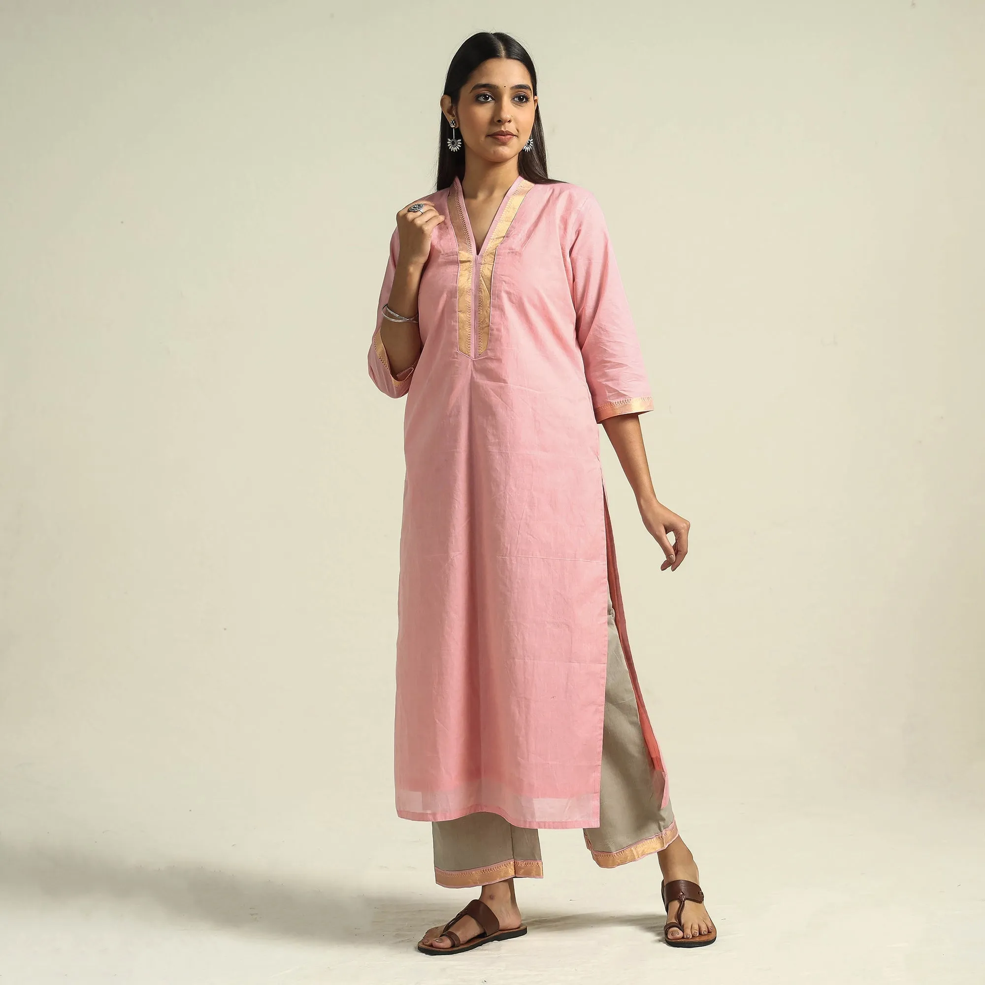 Light Pink - Mangalagiri Handloom Cotton Kurta with Palazzo & Dupatta Set sold by Itokri product image thumbnail 4