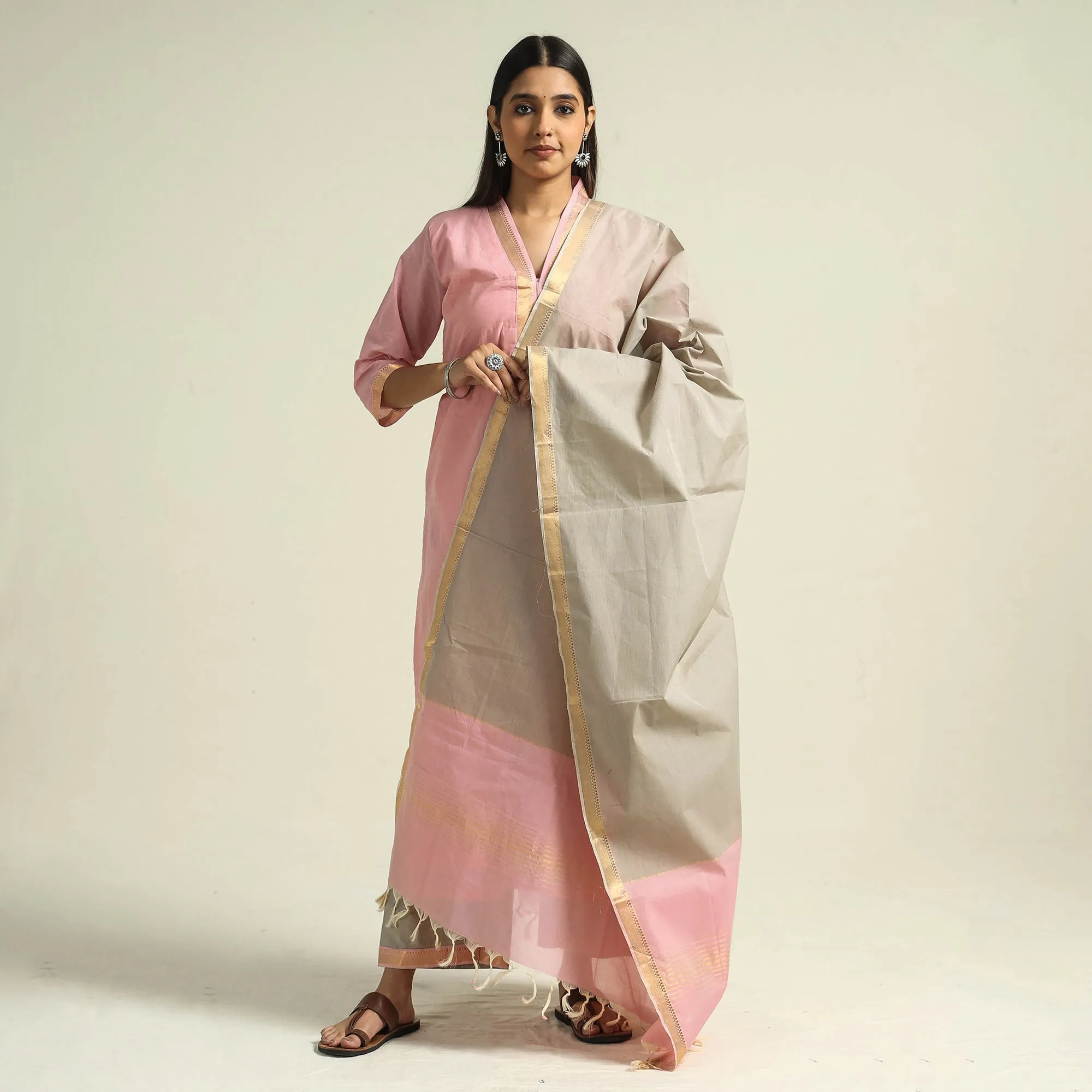 Light Pink - Mangalagiri Handloom Cotton Kurta with Palazzo & Dupatta Set sold by Itokri product image thumbnail 2