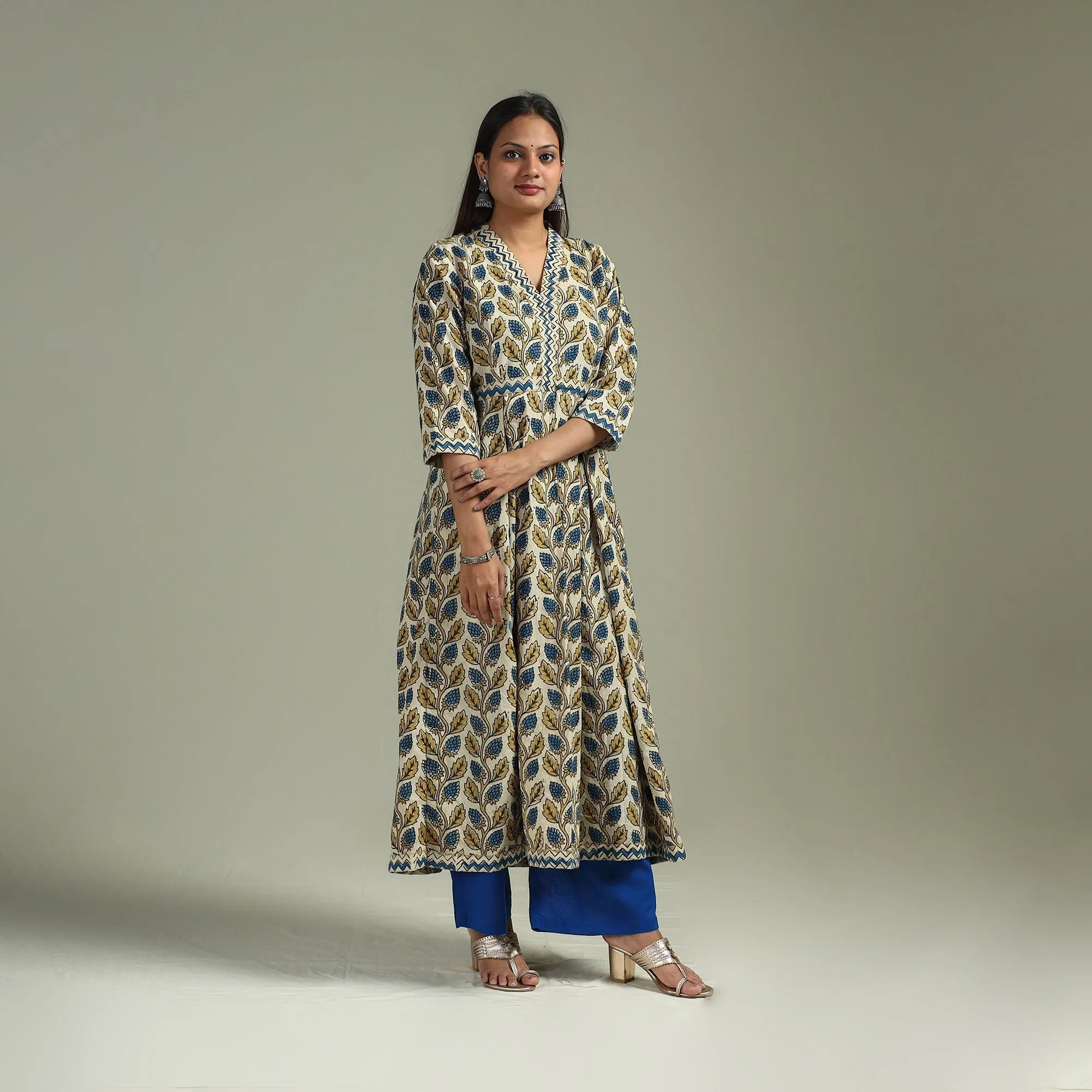 Beige - Hand Block Print Natural Dyed Cotton A-Line Ajrakh Kurta for women 17 sold by Itokri product image thumbnail 4