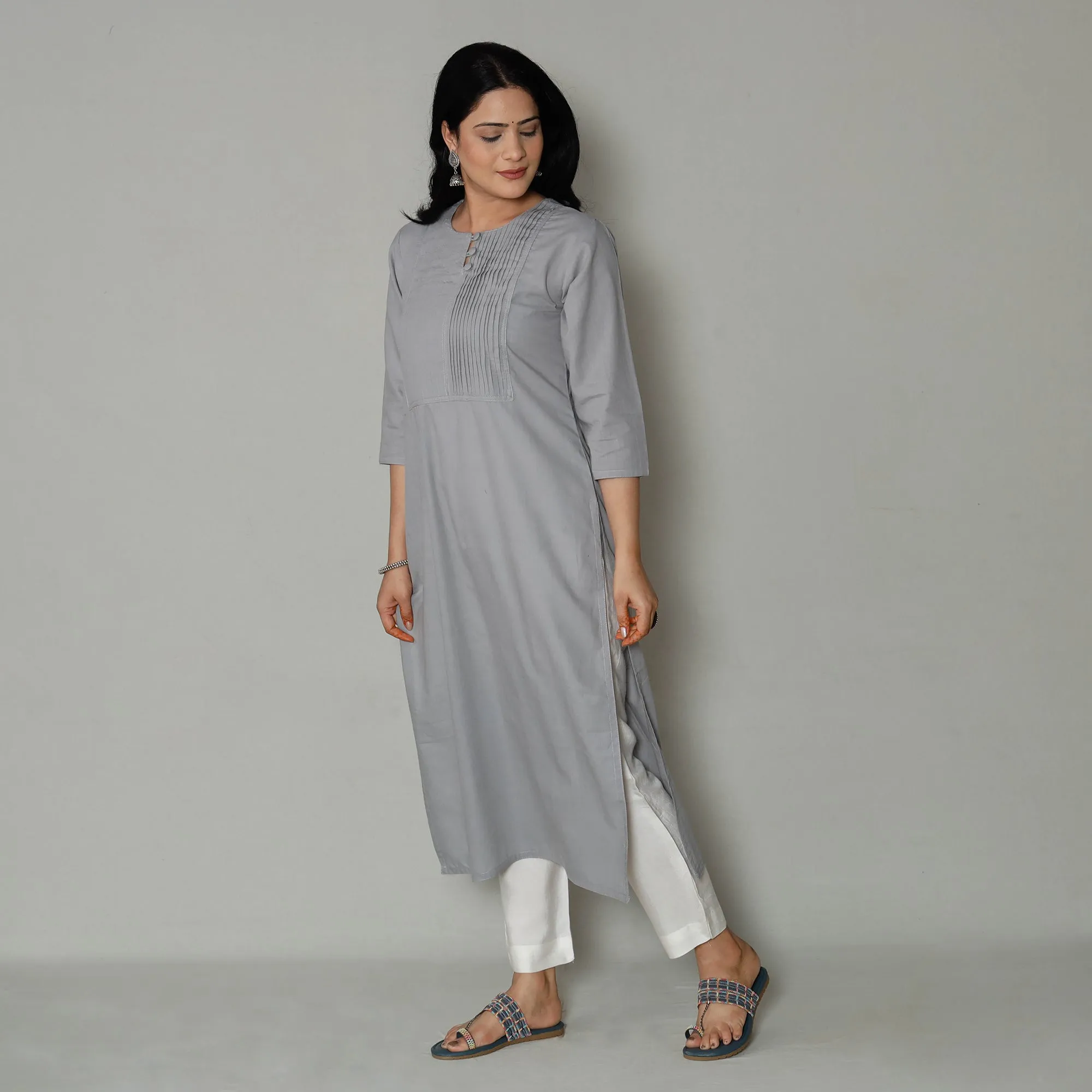 Light Grey - Plain Cotton Pintuck Long Straight Kurta sold by Itokri product image thumbnail 3