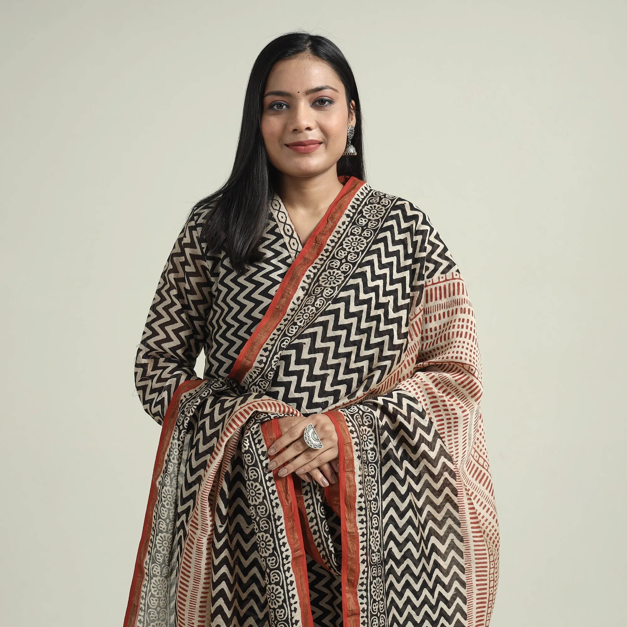 Black - Bagru Block Printed Chanderi Silk Kurta with Palazzo & Dupatta Set sold by Itokri product image thumbnail 3