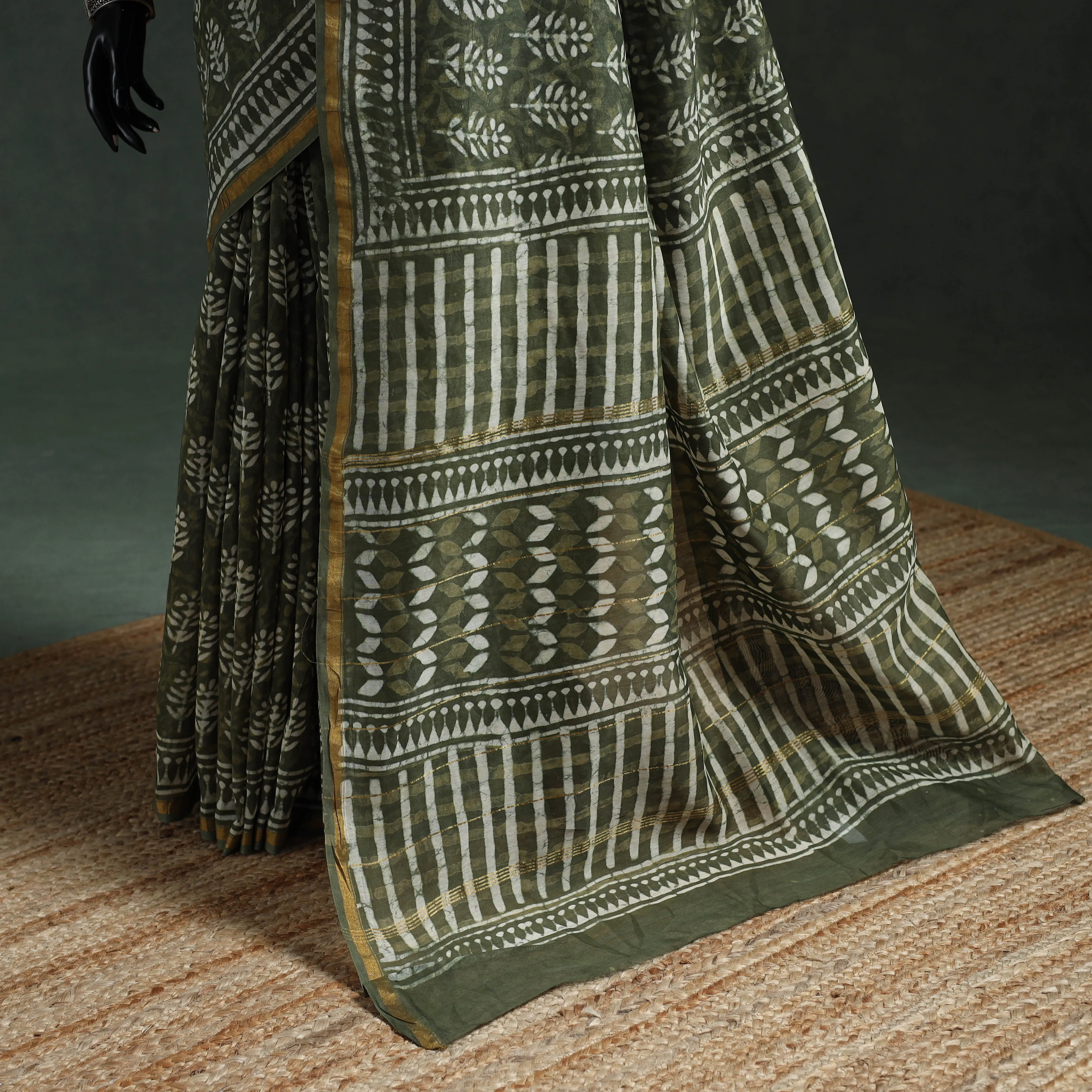 Green - Chanderi Silk Hand Block Batik Print Saree 81 sold by Itokri product image thumbnail 4