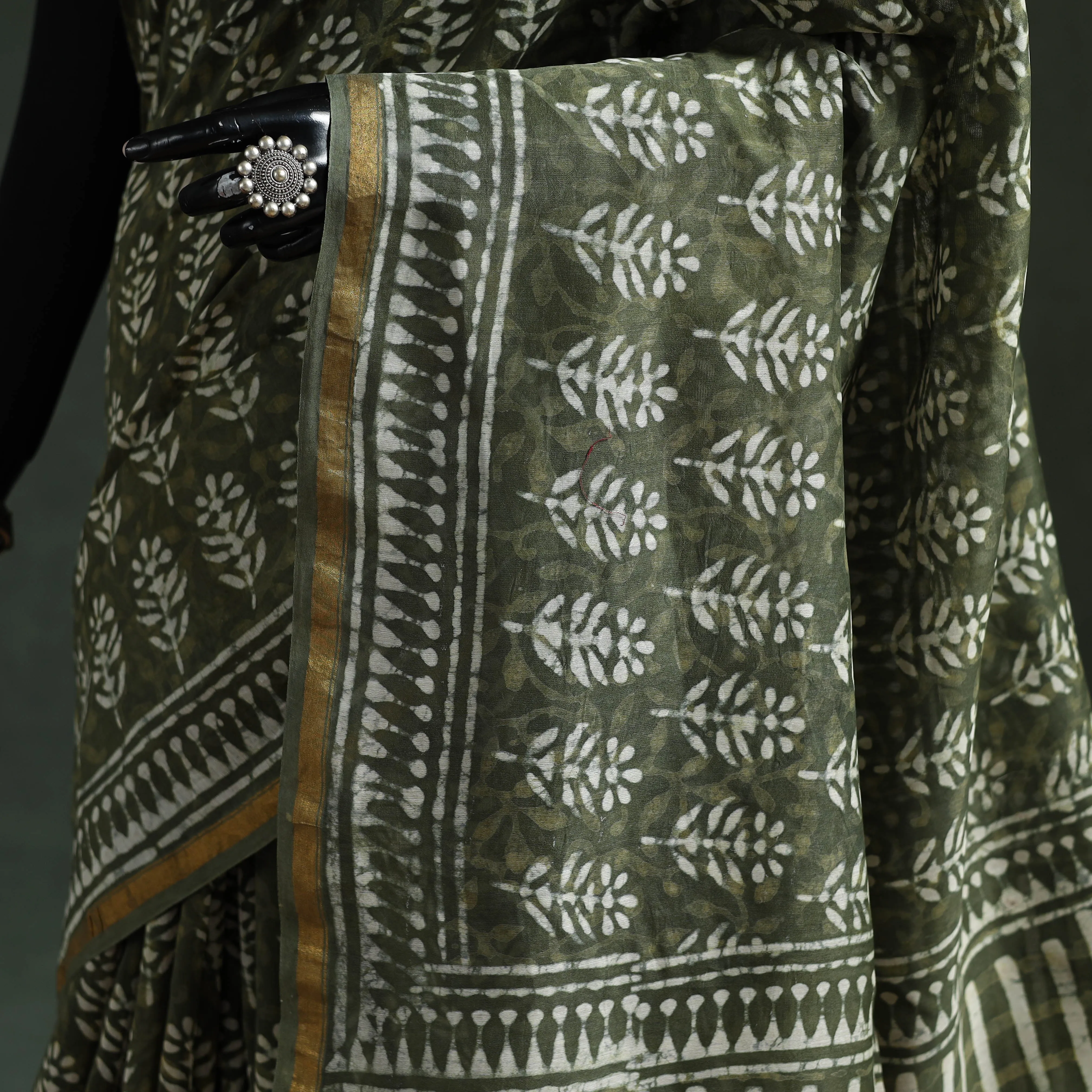 Green - Chanderi Silk Hand Block Batik Print Saree 81 sold by Itokri product image thumbnail 3