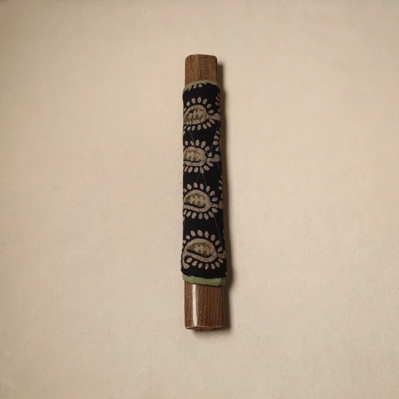 Handmade Fridge Handle Cover 07 sold by Itokri