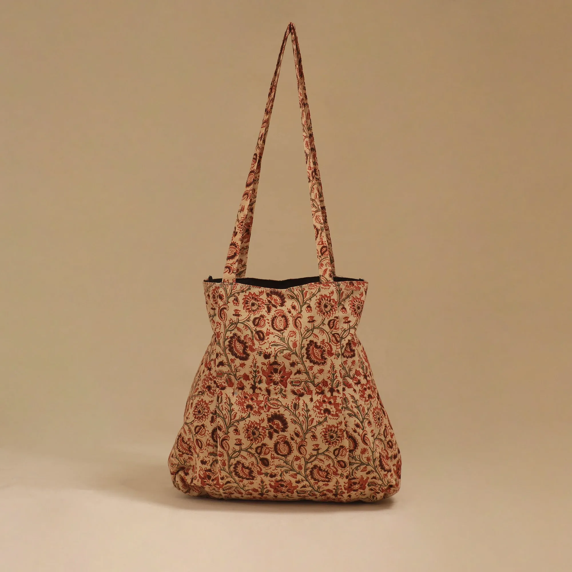 Handcrafted Fabric Jhola Bag 14 sold by Itokri