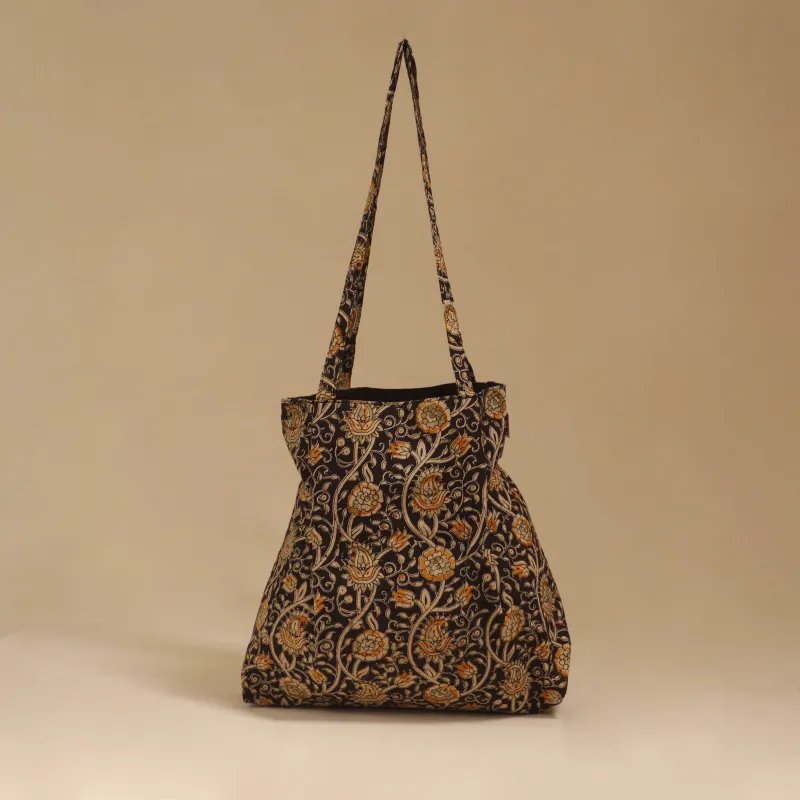 Handcrafted Fabric Jhola Bag 09 sold by Itokri