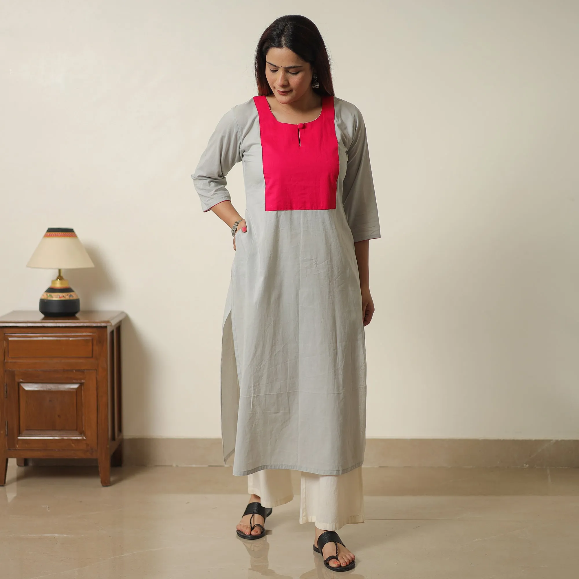 White - Light Grey - Plain Cotton Long Straight Kurta 07 sold by Itokri product image thumbnail 3