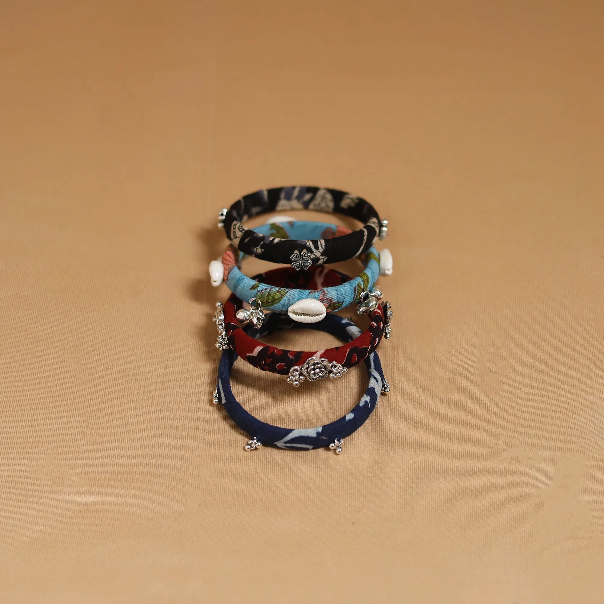 Fabart GS Handmade Bangle (Set of 4) 01 sold by Itokri