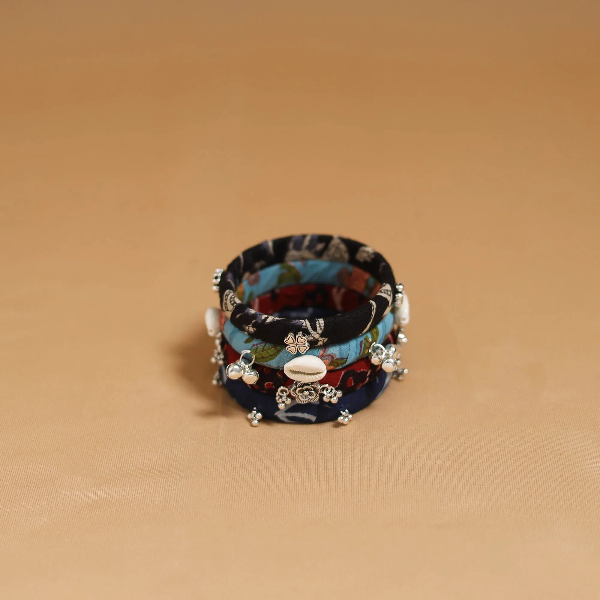 Fabart GS Handmade Bangle (Set of 4) 01 sold by Itokri product image thumbnail 2